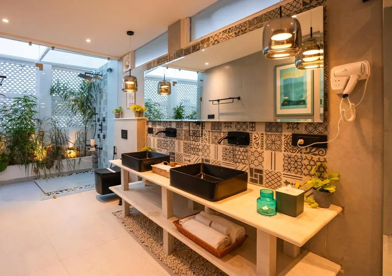 Bathroom in Moustache Udaipur Verandah Bathroom in Moustache Udaipur Verandah