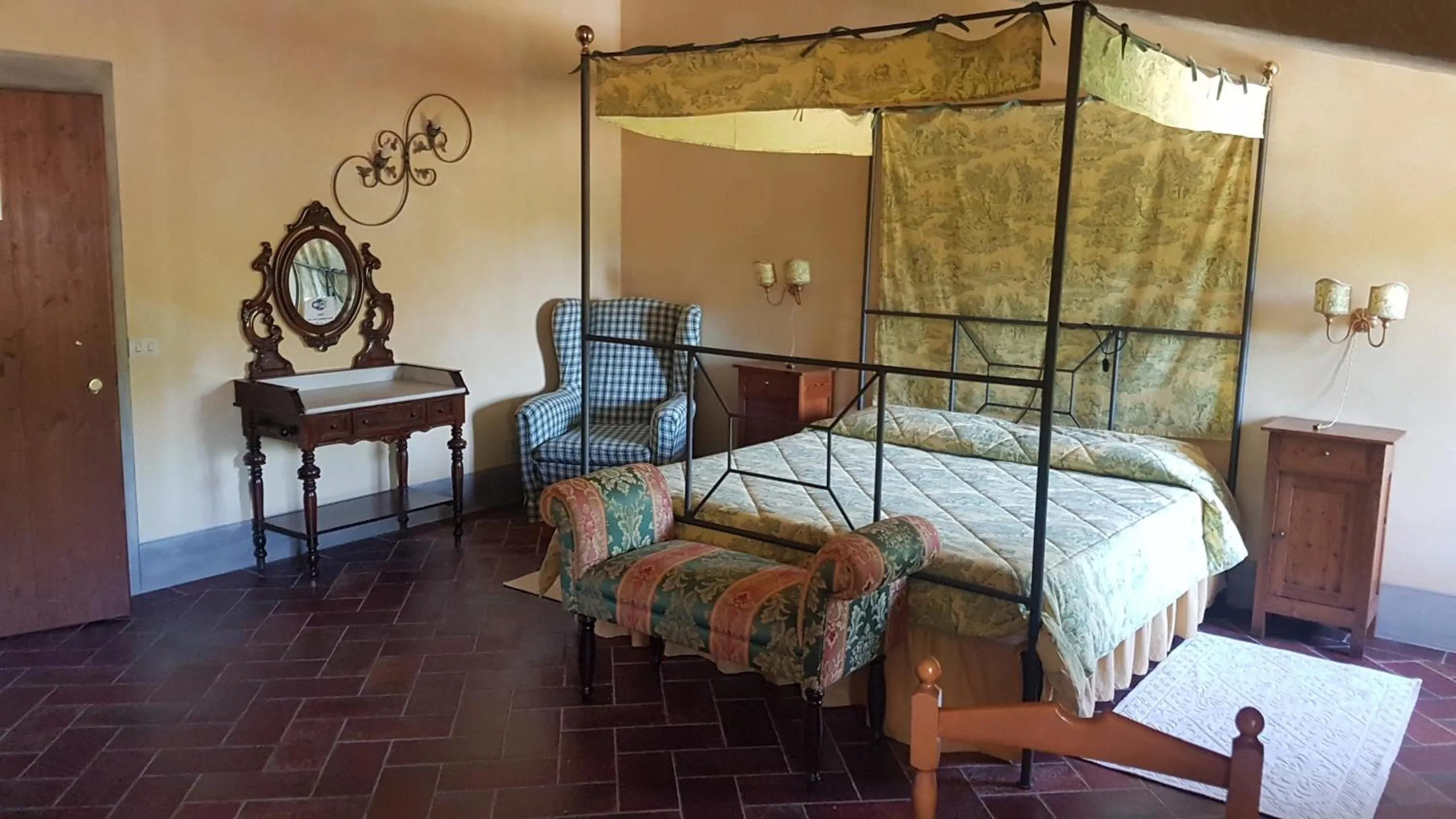 Photo of the whole room, Bed in Locanda Di Alberi