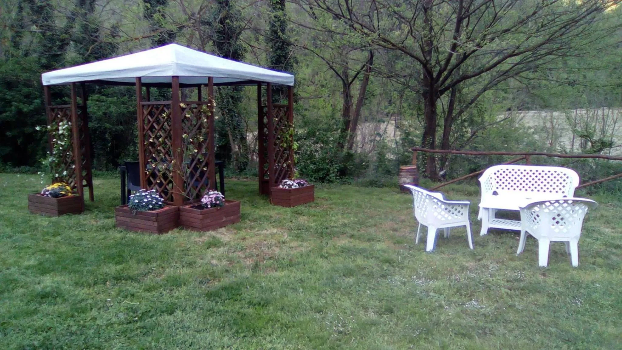 Garden view in Locanda Di Alberi