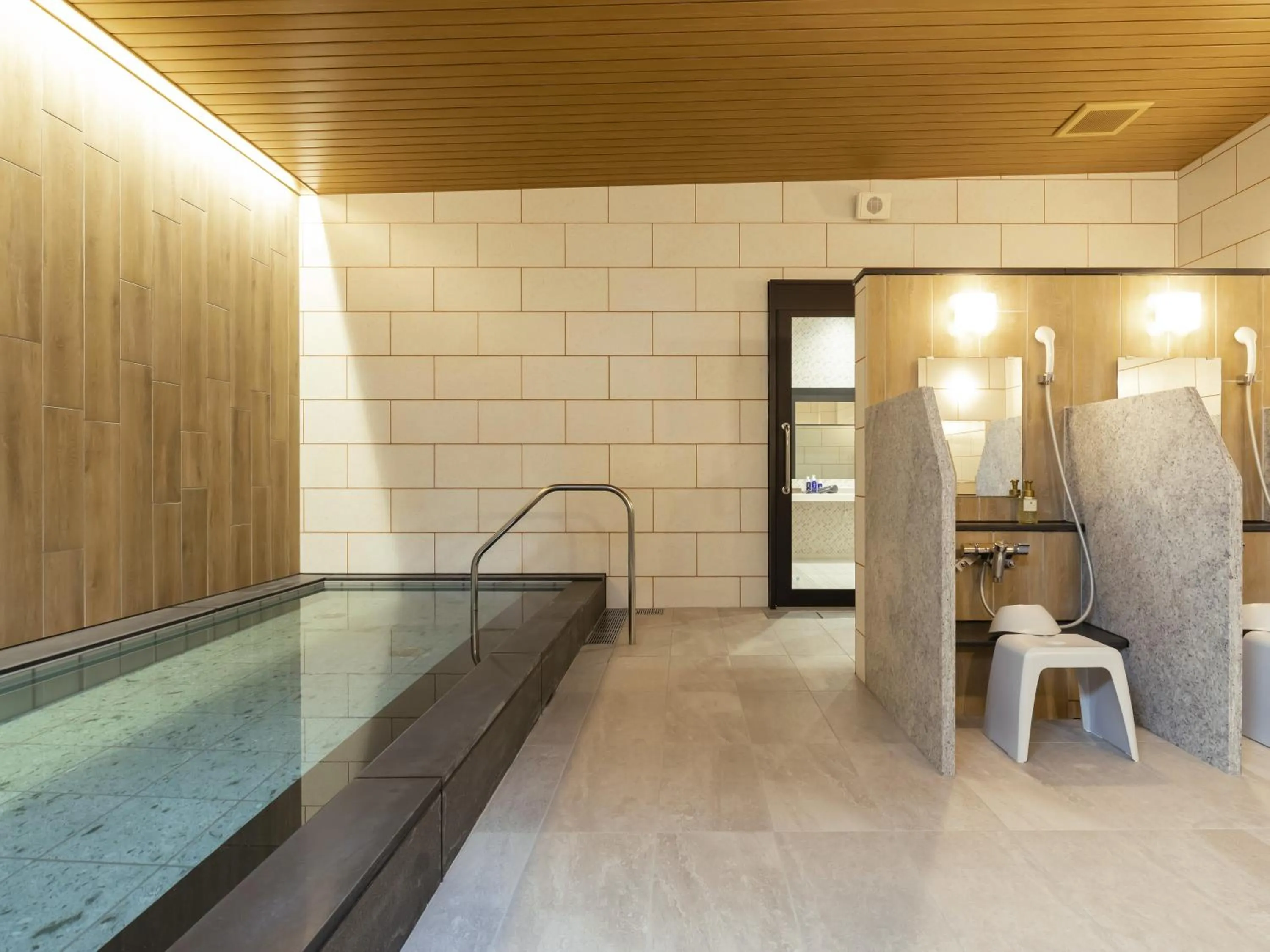 Public Bath in Kyoto Plaza Hotel Kintetsu Jujo