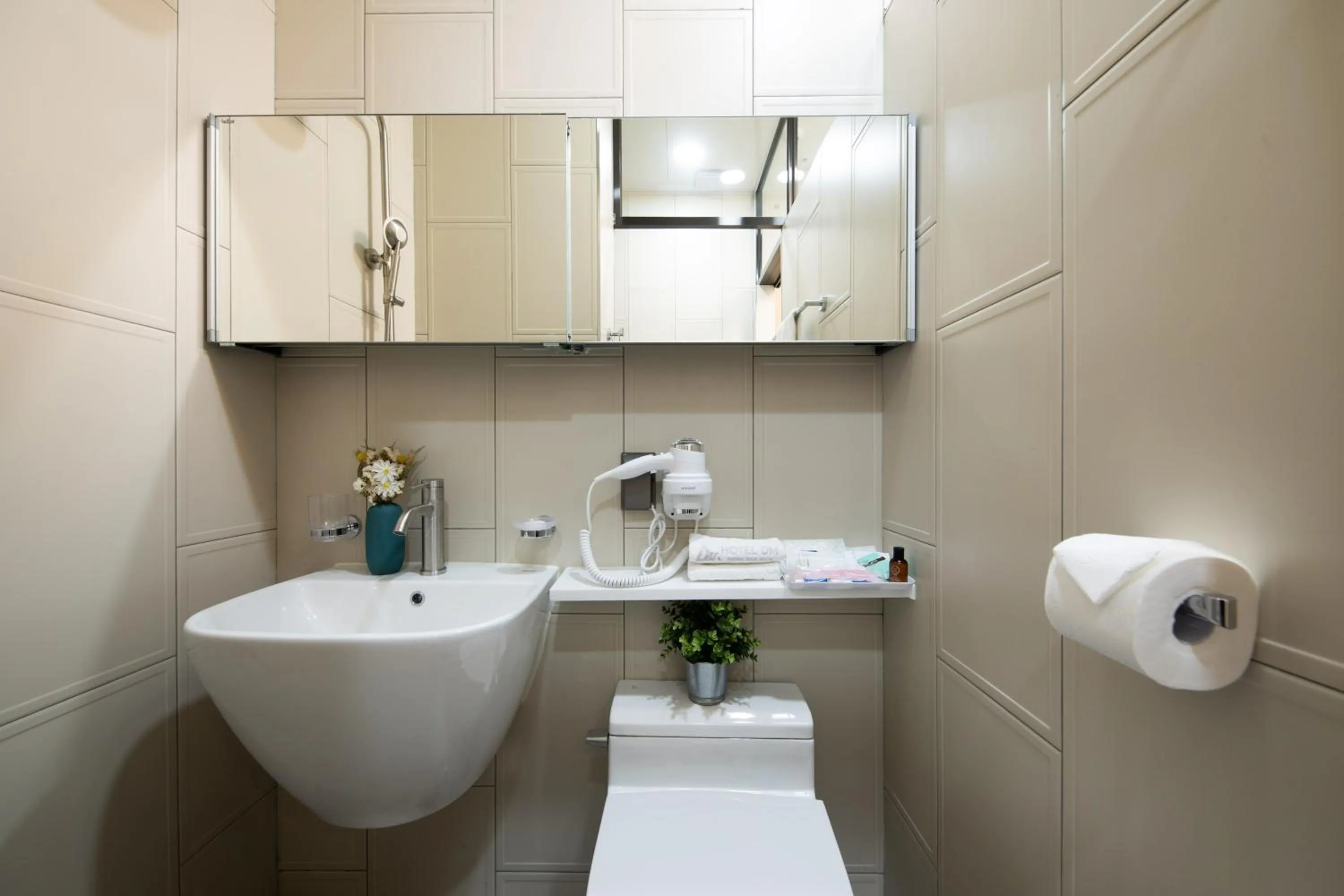 Bathroom in Hotel DM