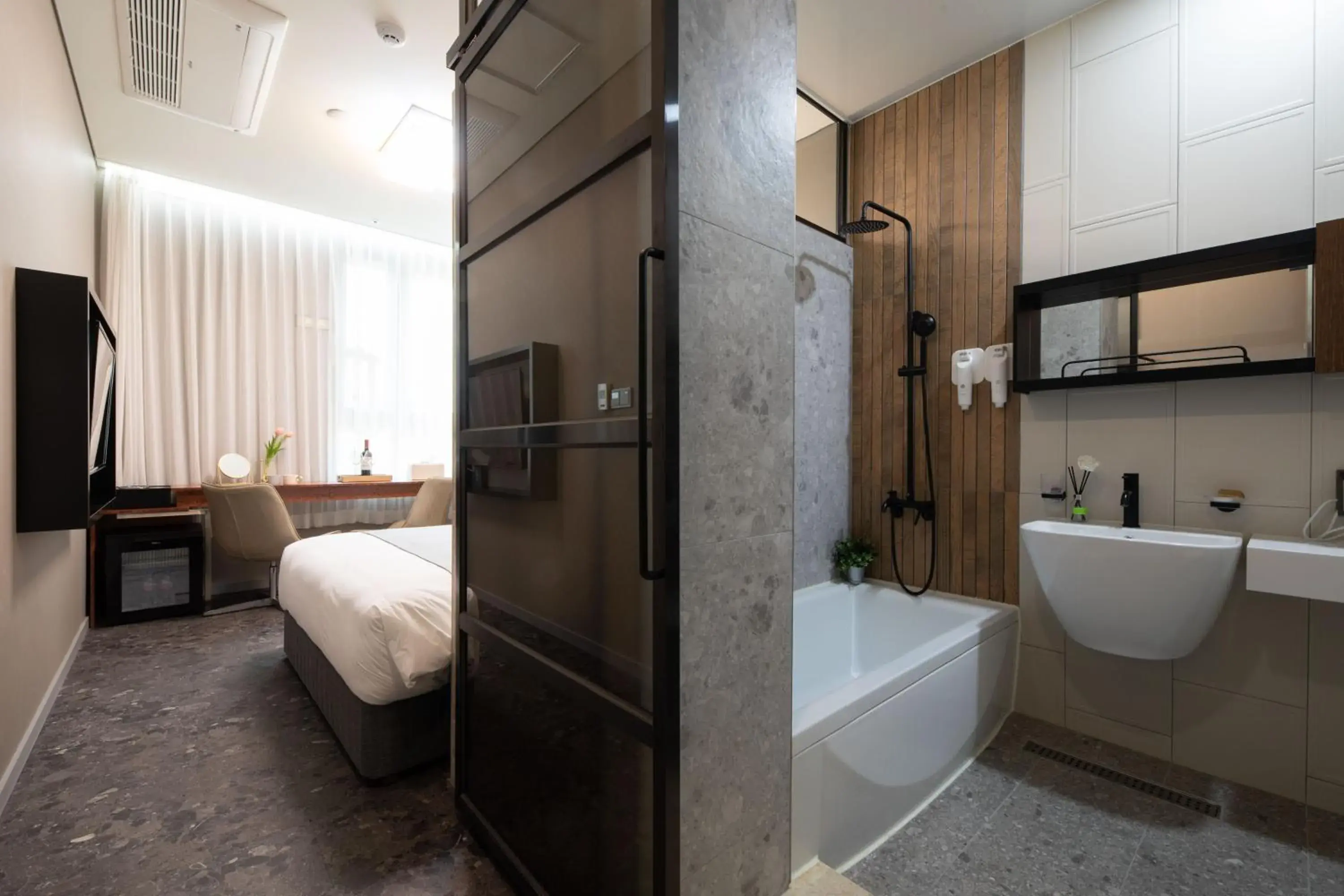 Deluxe Double Room in Hotel DM Deluxe Double Room in Hotel DM