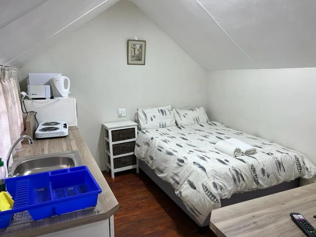 Albatross Beach Guest House