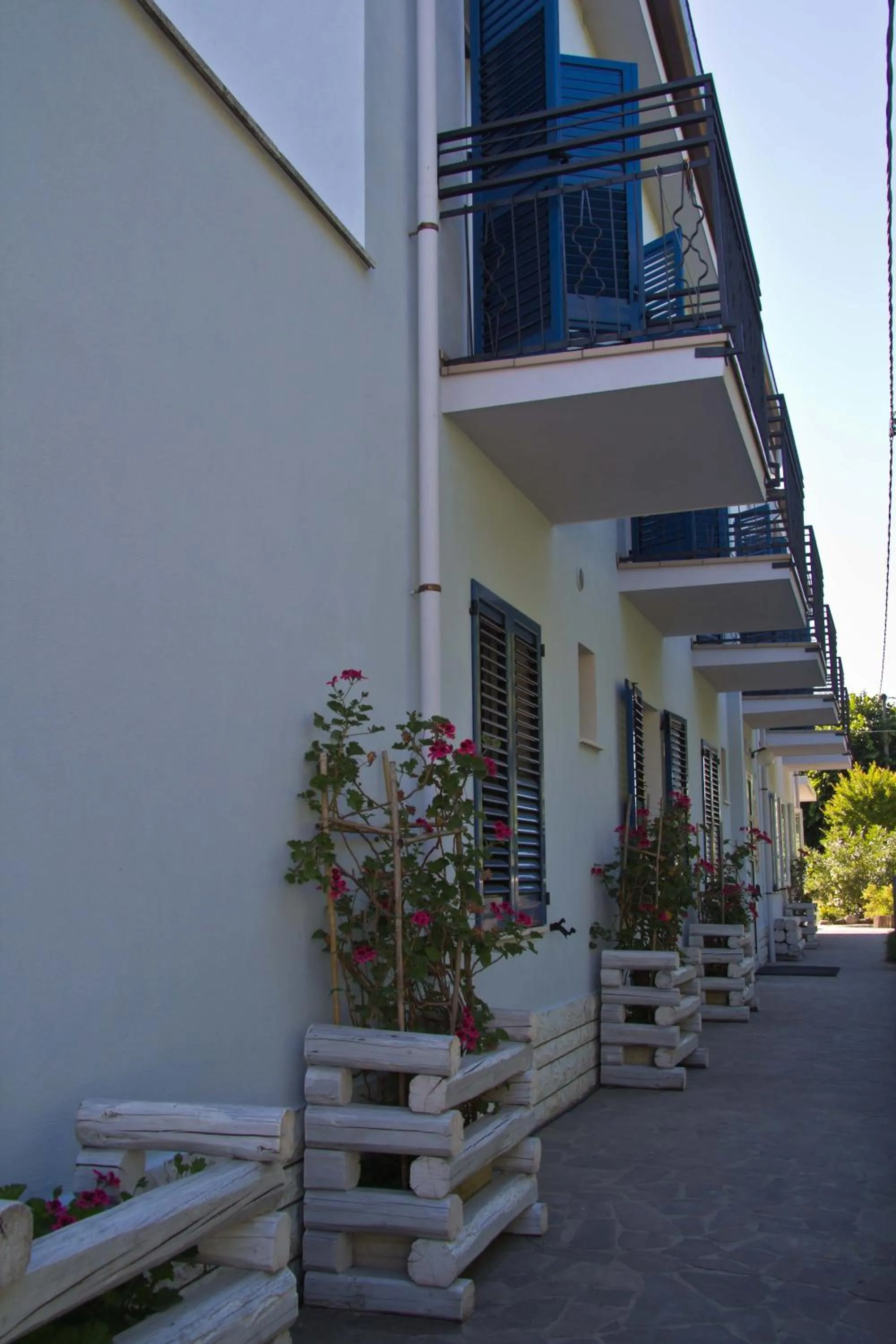 Facade/entrance in Locanda Villa Fiori