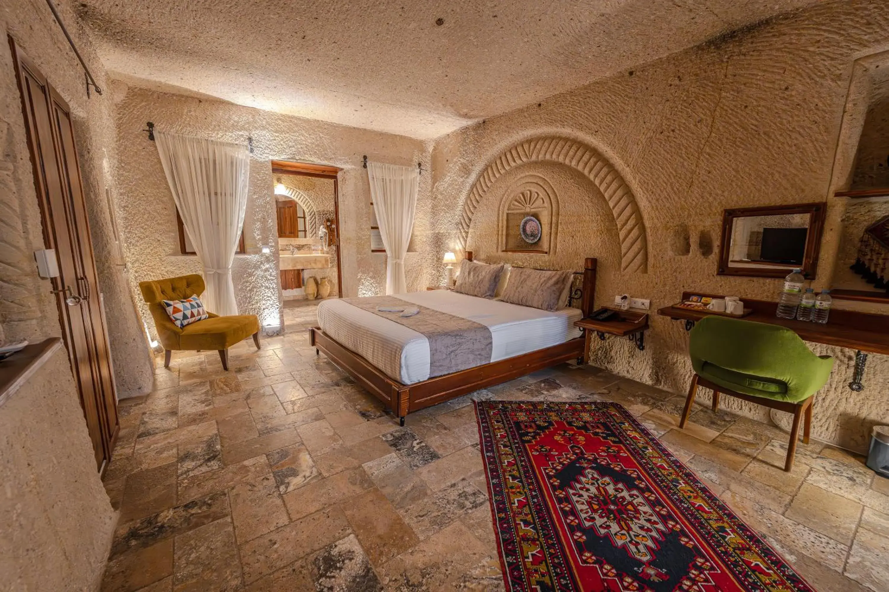 Superior Cave Room 202 in Osmanbey Cave House Superior Cave Room 202 in Osmanbey Cave House