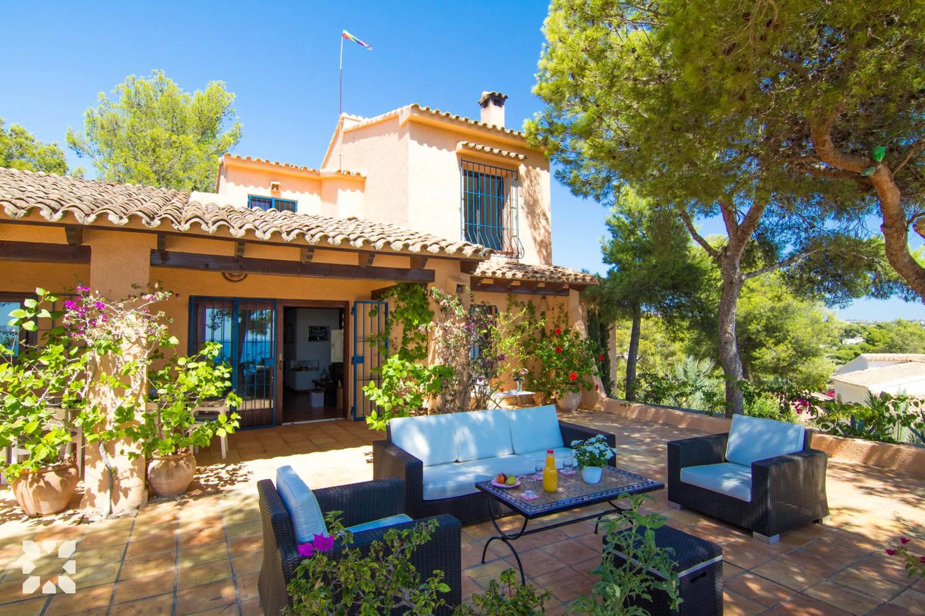 Villa Changrila by Abahana Villas