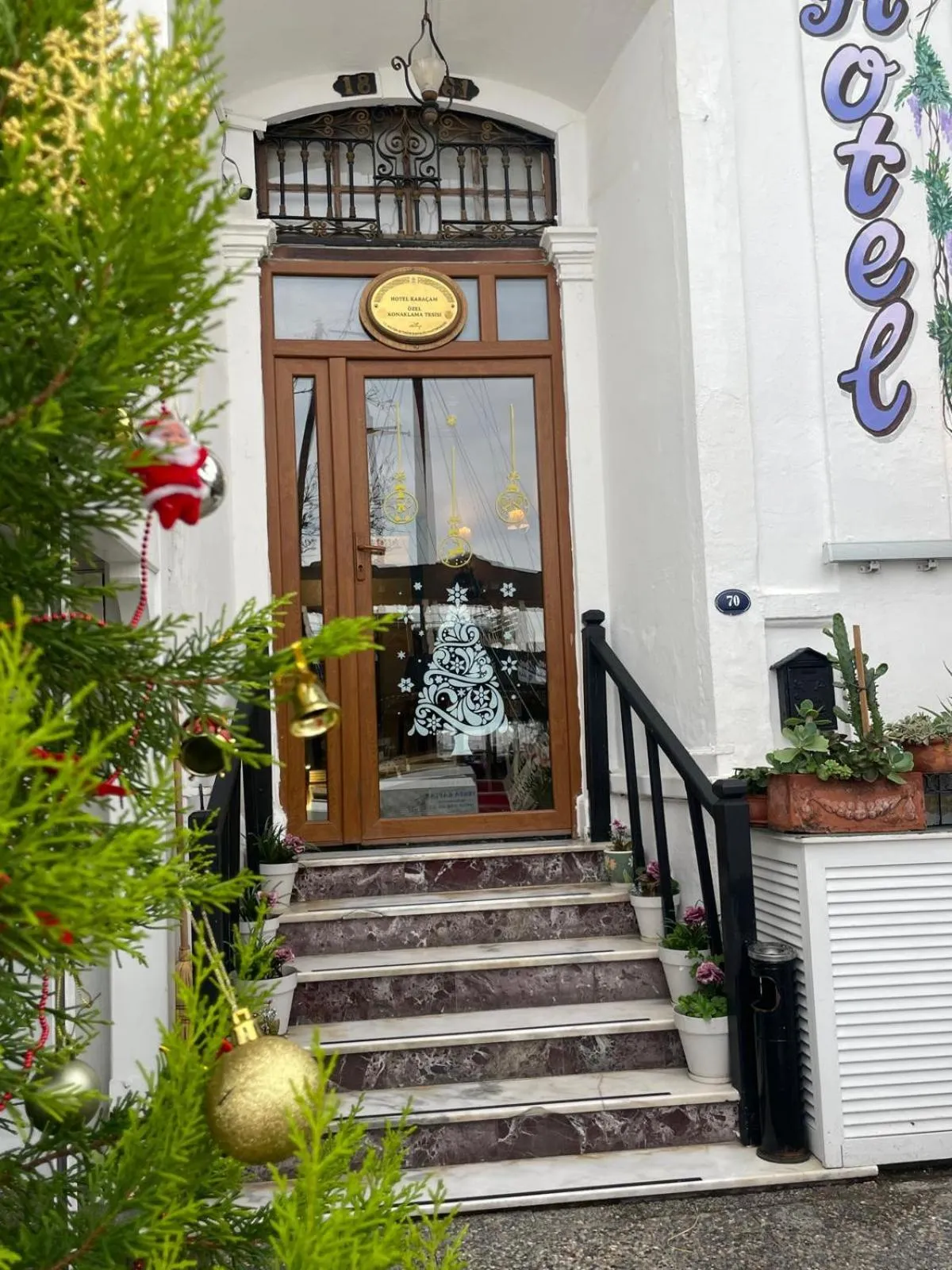 Garden in Hotel Karacam