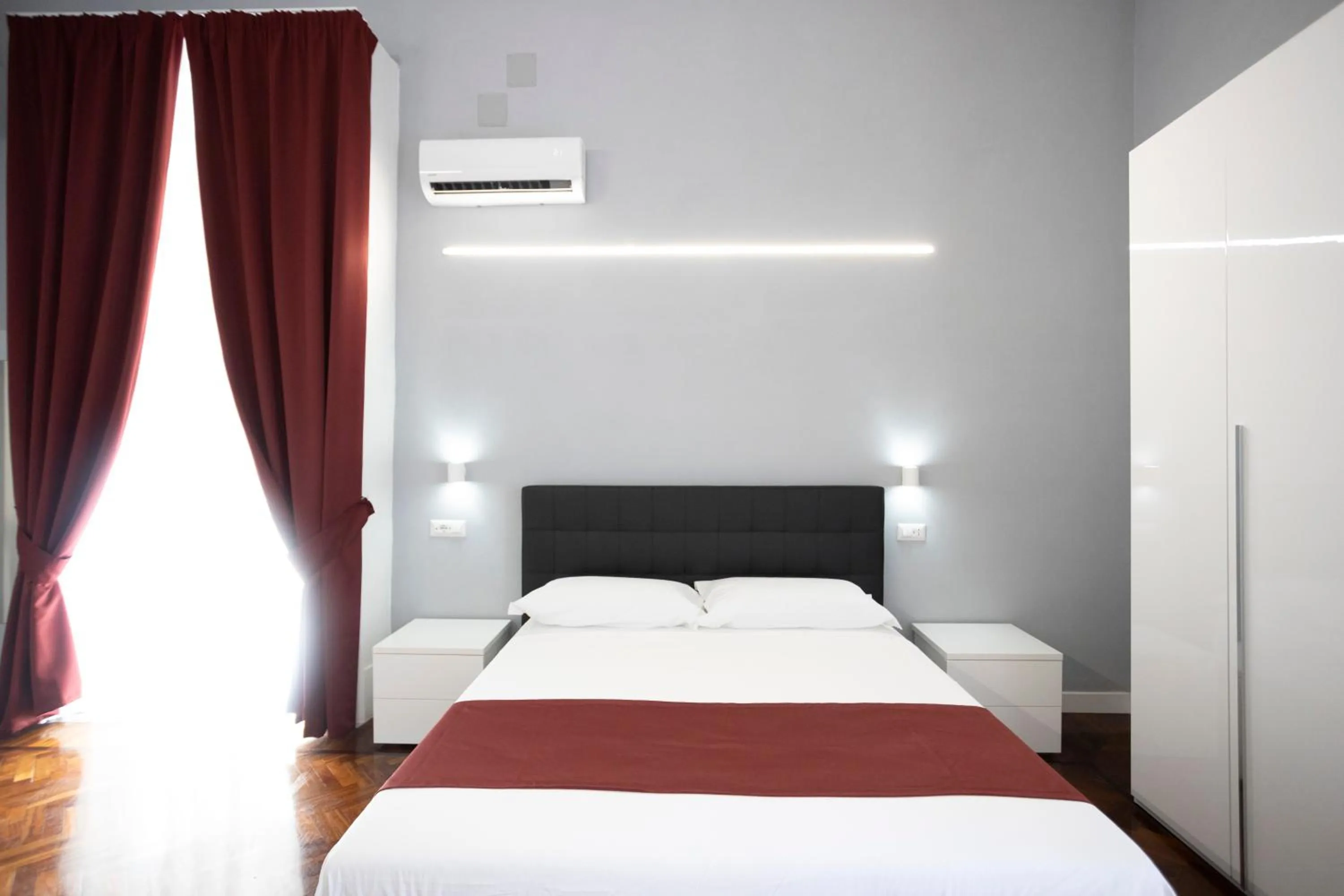 Bed in La Chambre Duomo