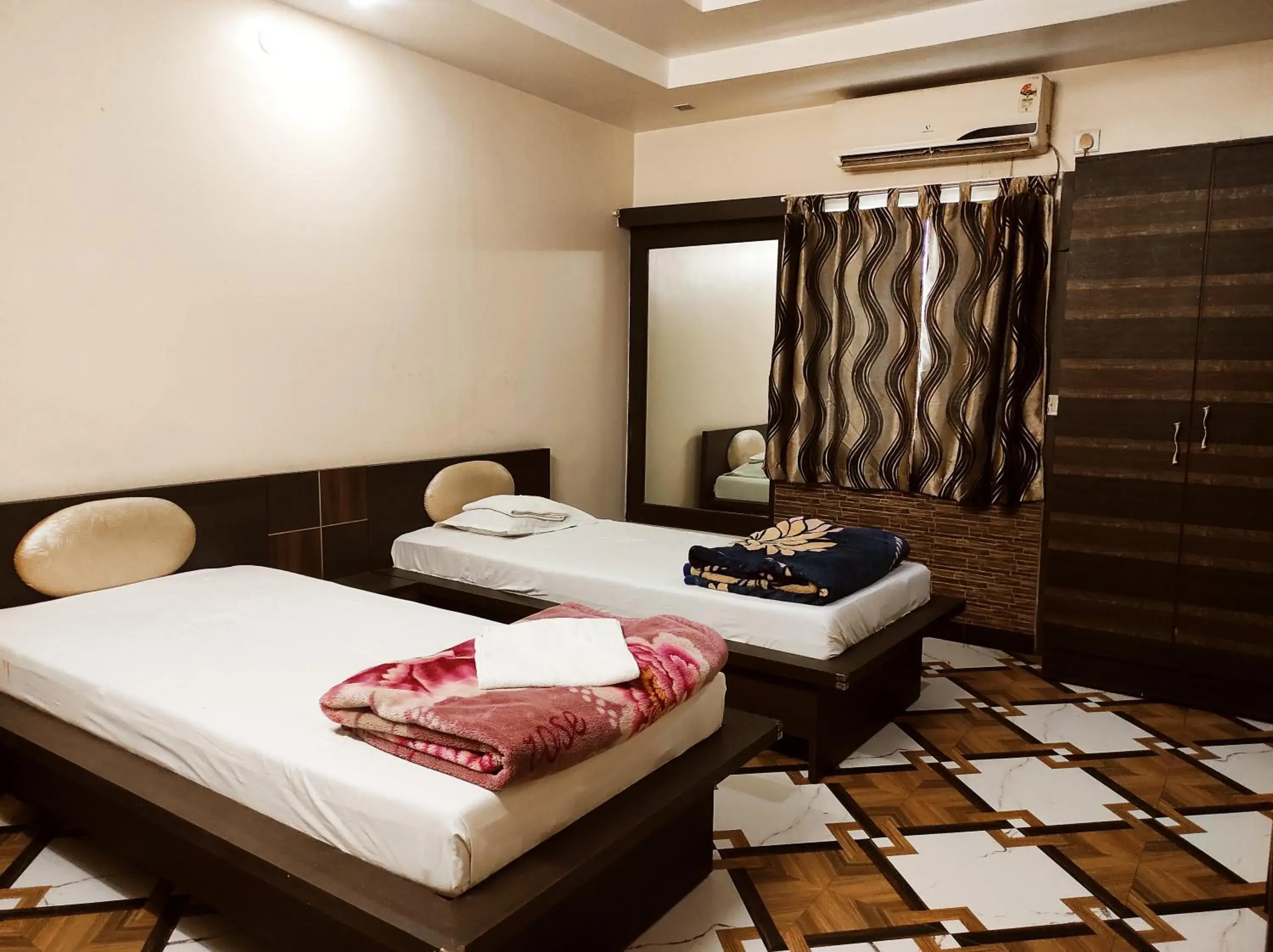 Bed in Hotel Bhagwani Palace Bed in Hotel Bhagwani Palace