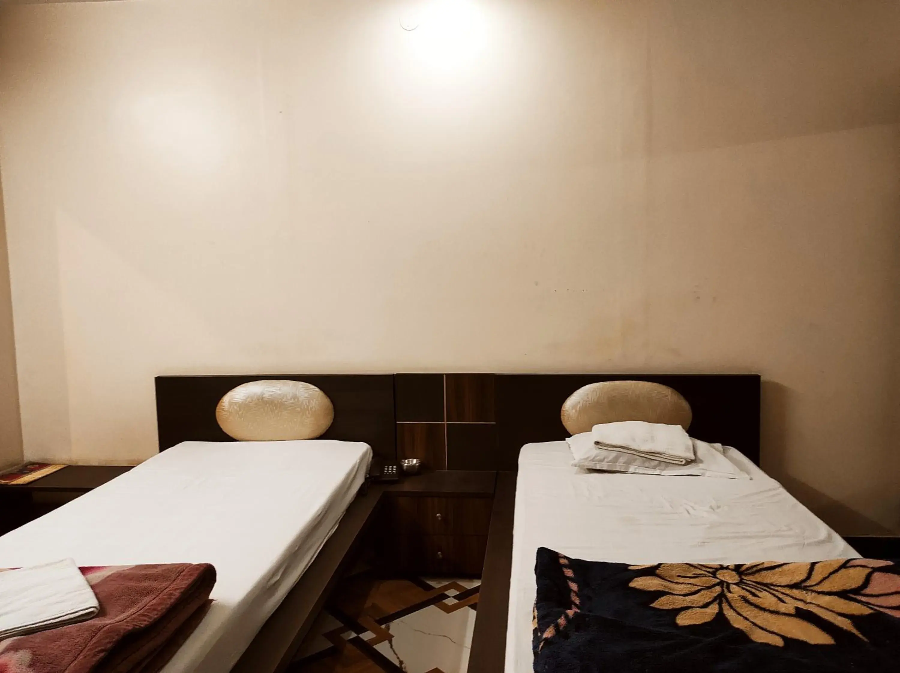 Bed in Hotel Bhagwani Palace Bed in Hotel Bhagwani Palace