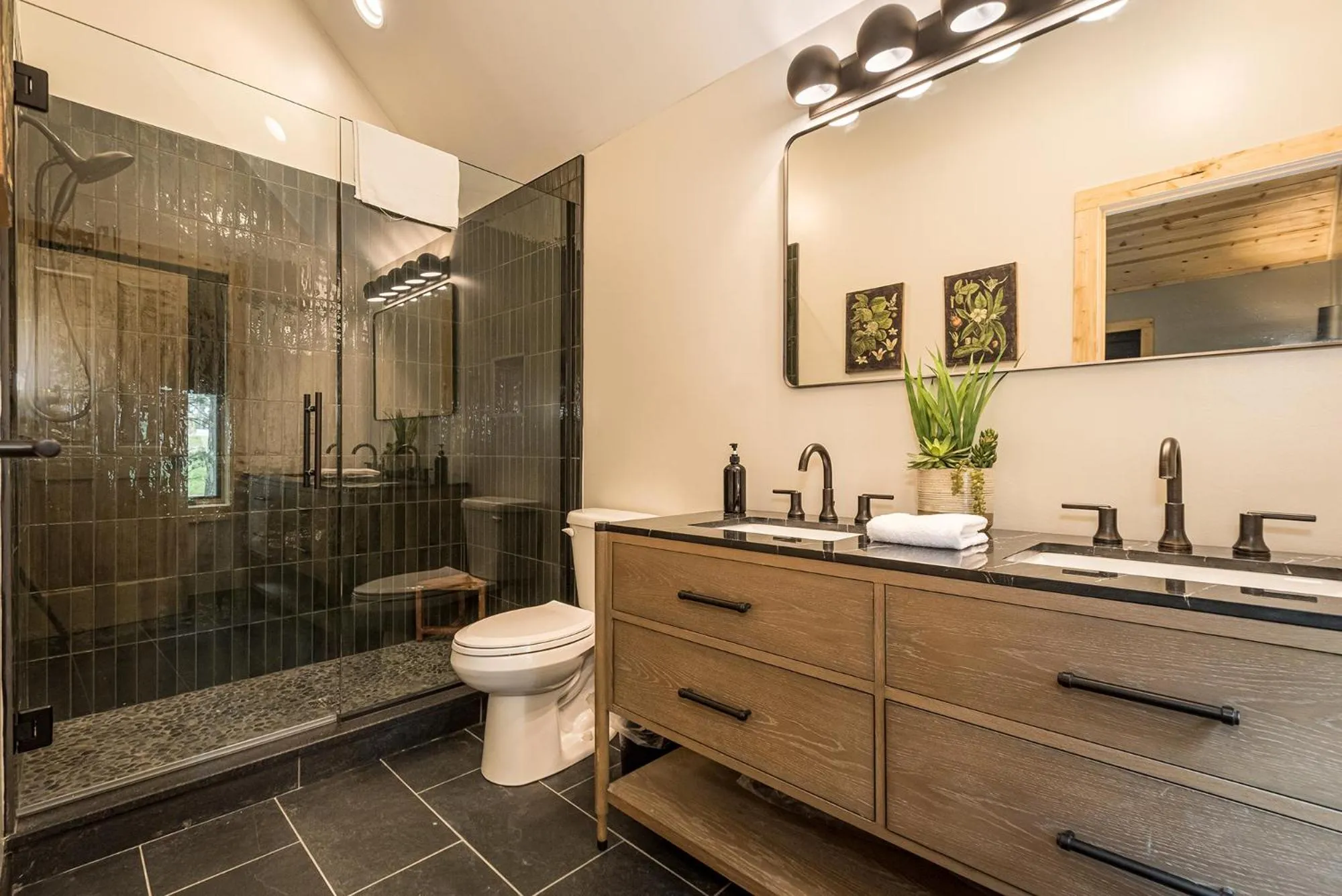 Property building in Black Diamond Lodge