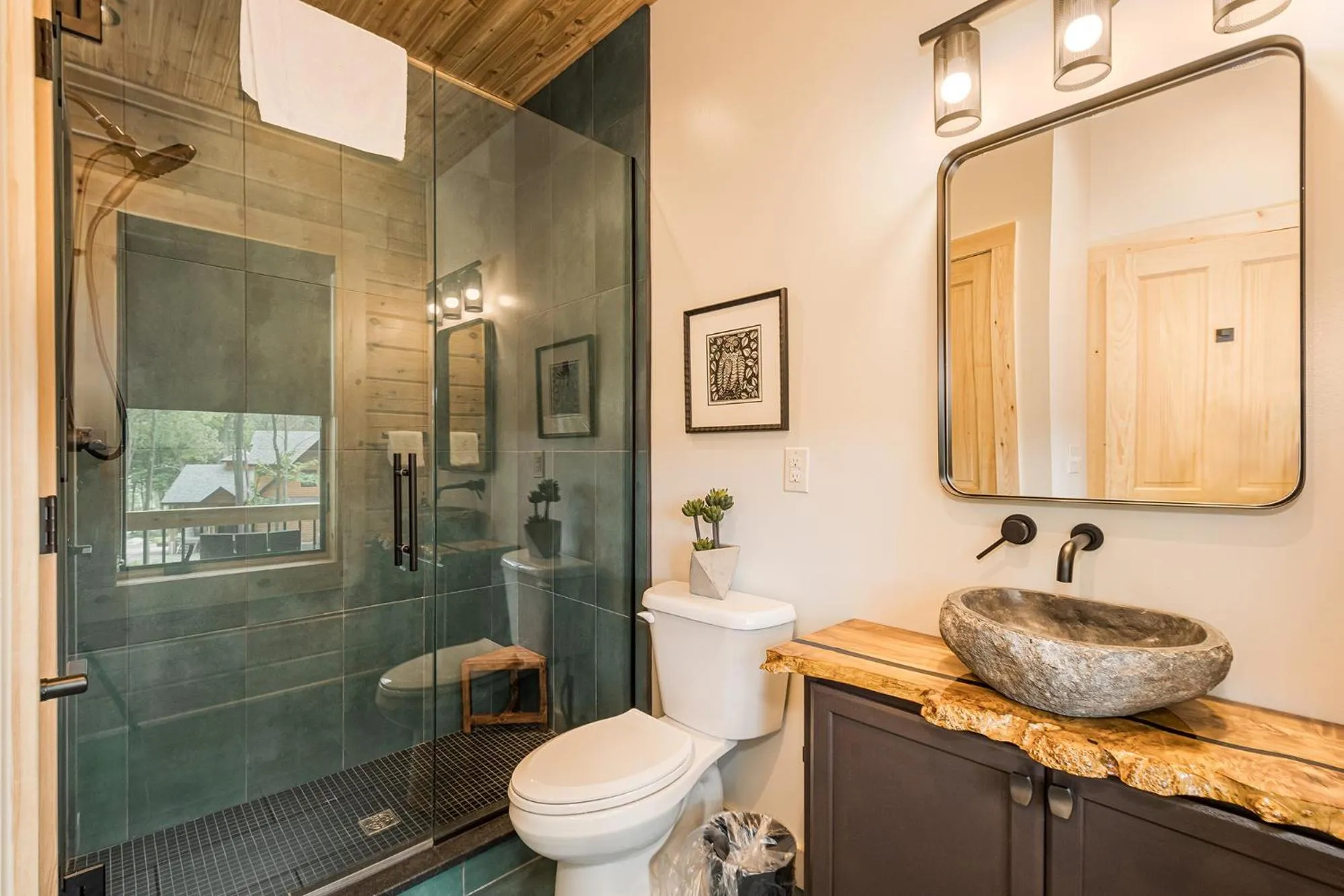 Property building in Black Diamond Lodge