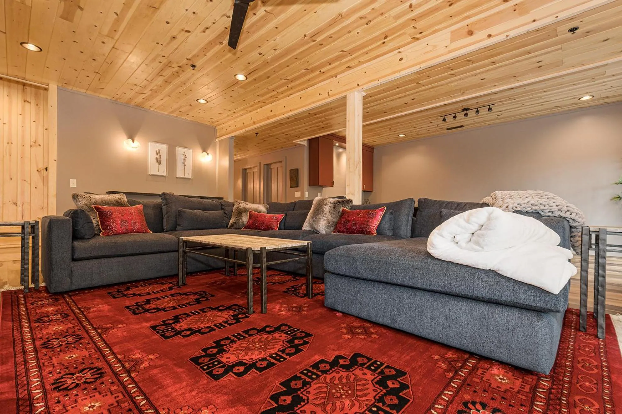 Property building in Black Diamond Lodge