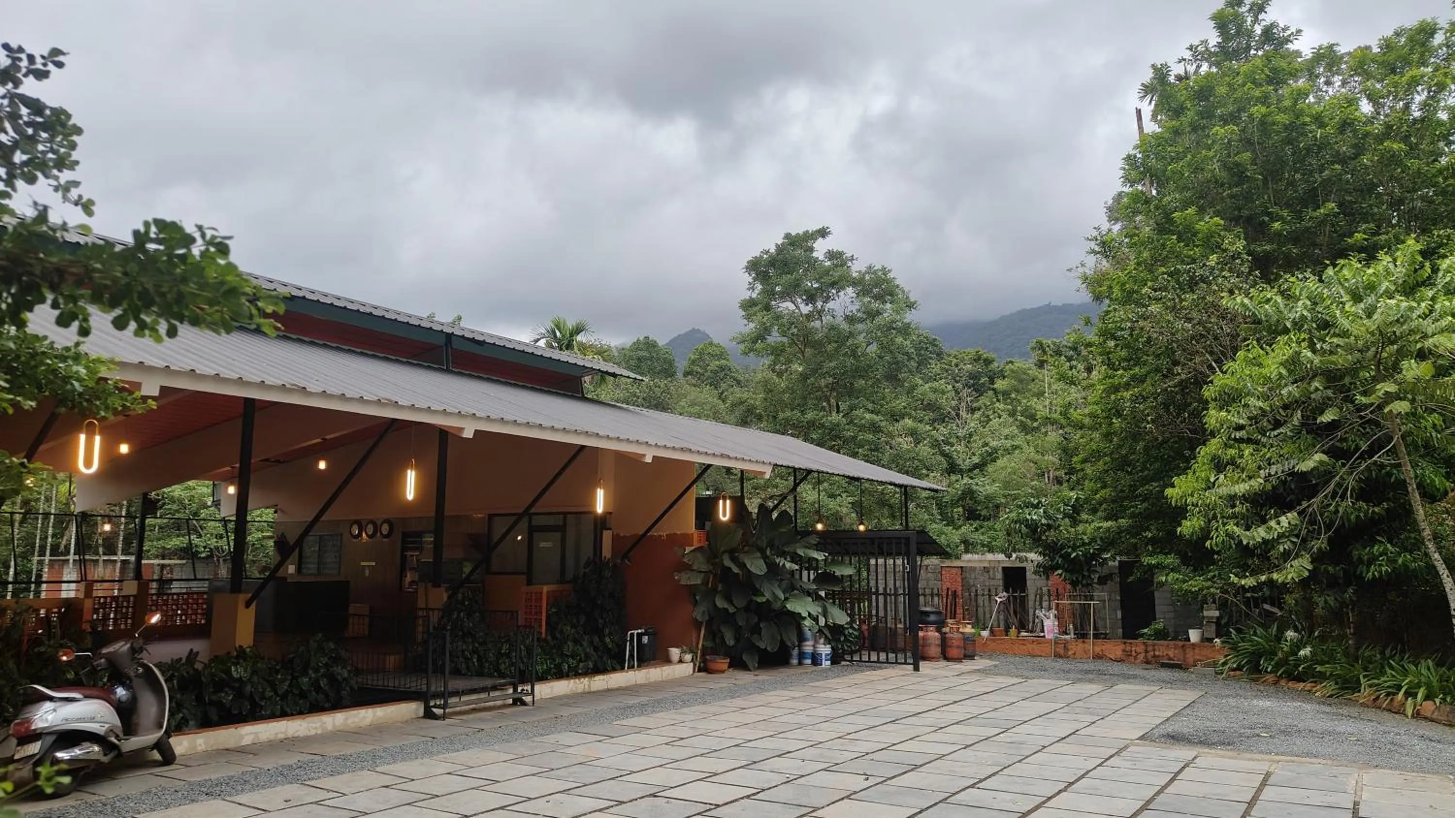 Property building in Safari Hills