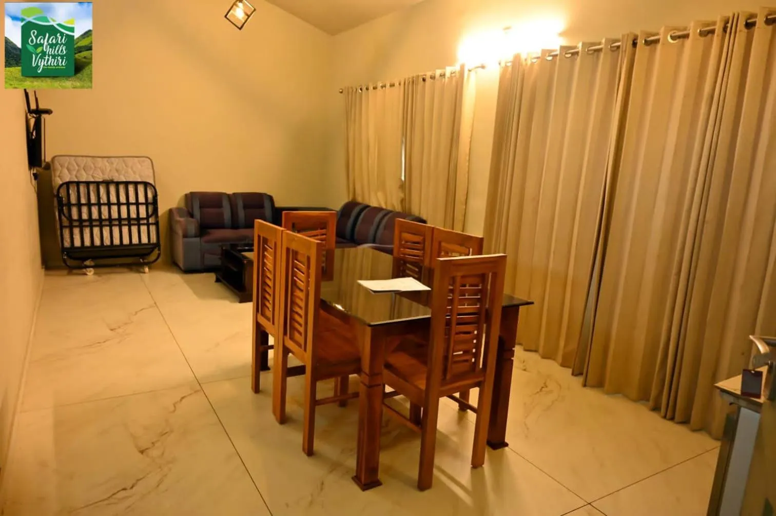 Living room in Safari Hills