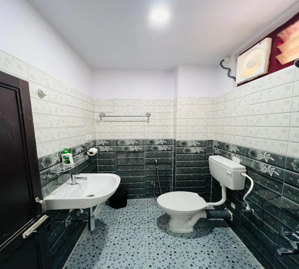 Bathroom in Sea Shore Residency