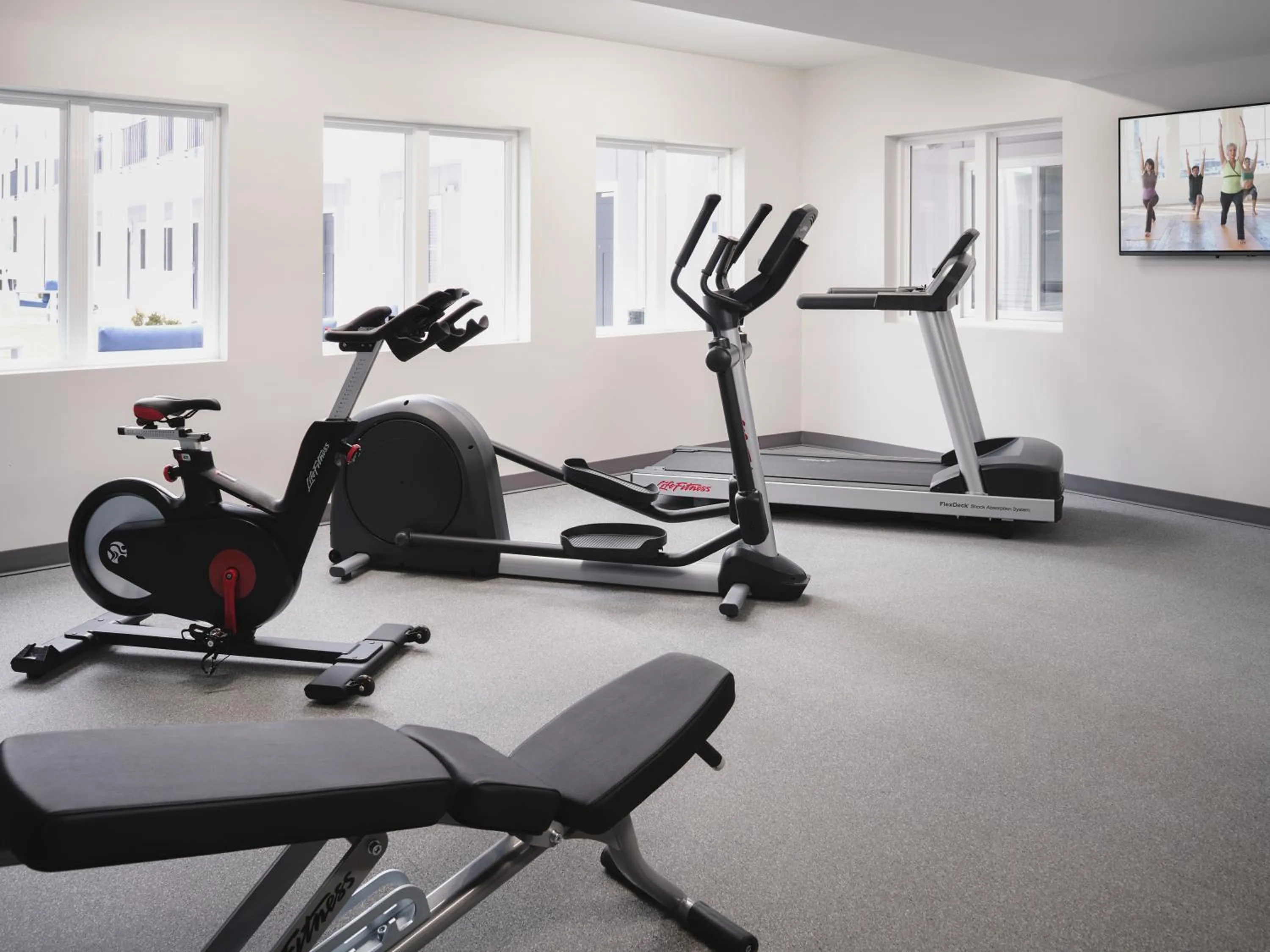 Fitness centre/facilities in stayAPT Suites Jackson