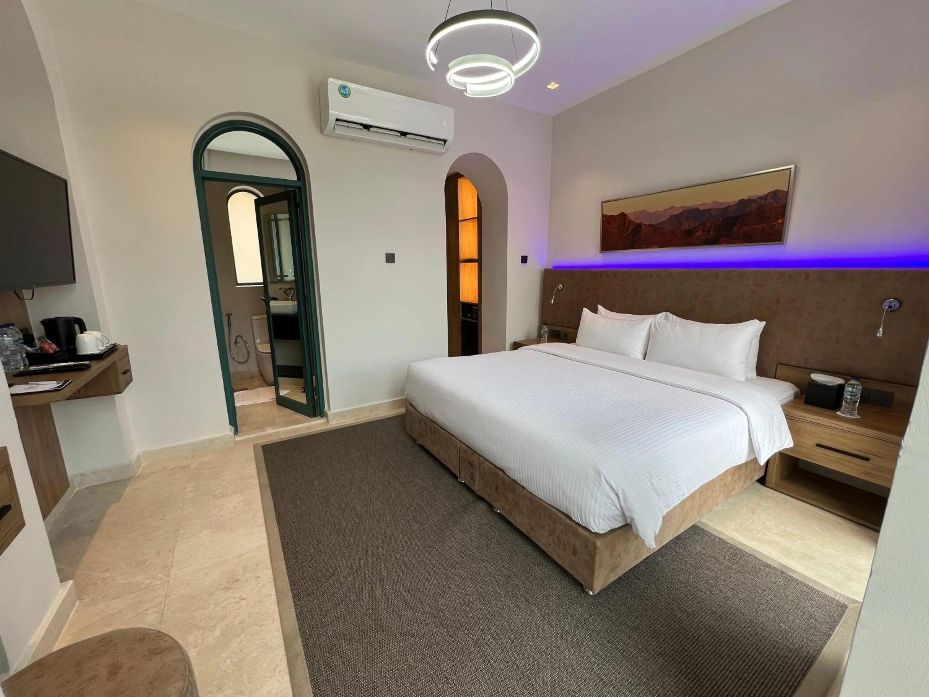 Photo of the whole room, Bed in Dibba Mountain Park Resort