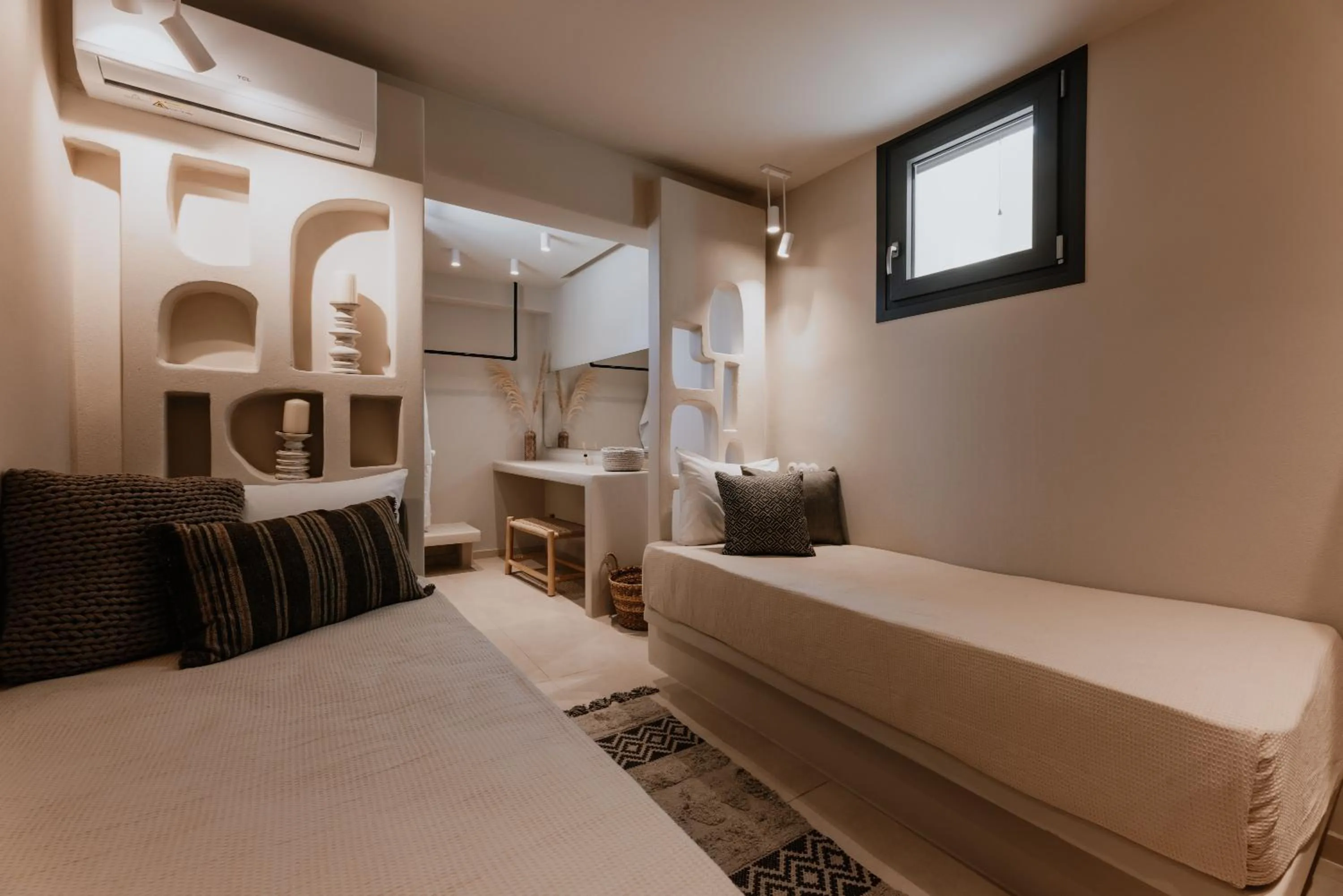 Shower, Bed in ONYM Curated Villas