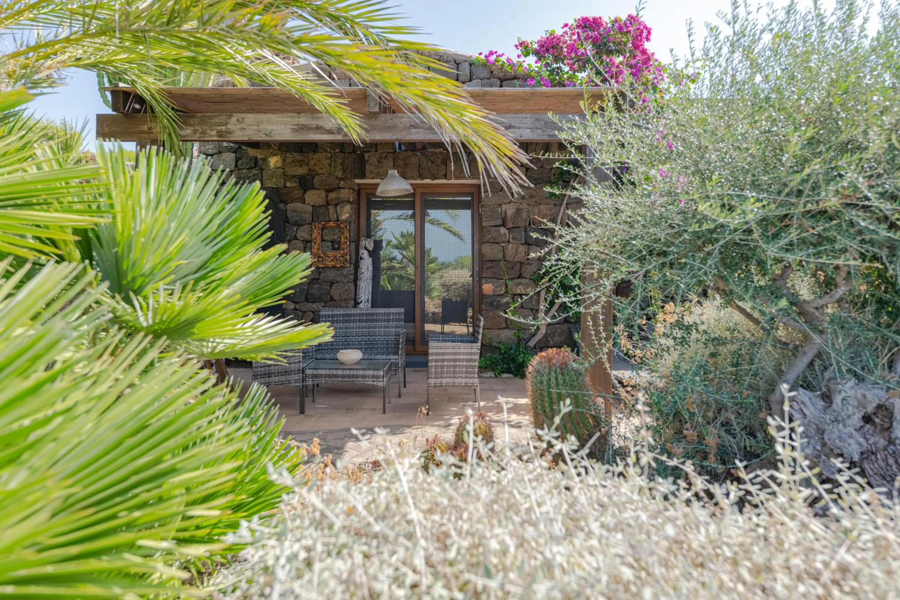 Garden in Don Mario B & B Five 5 Suites - adults only - no restaurant