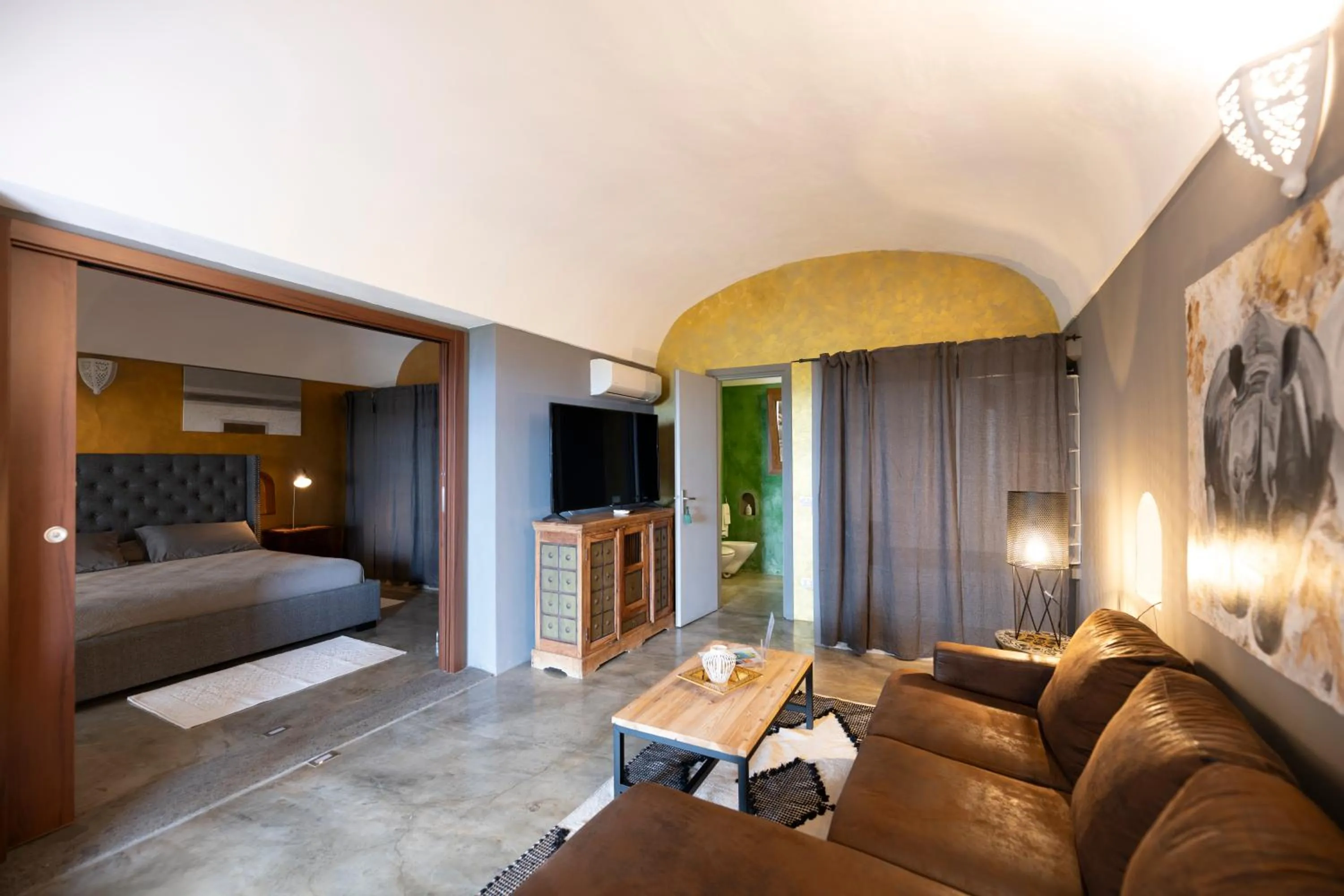 Bed in Don Mario B & B Five 5 Suites - adults only - no restaurant