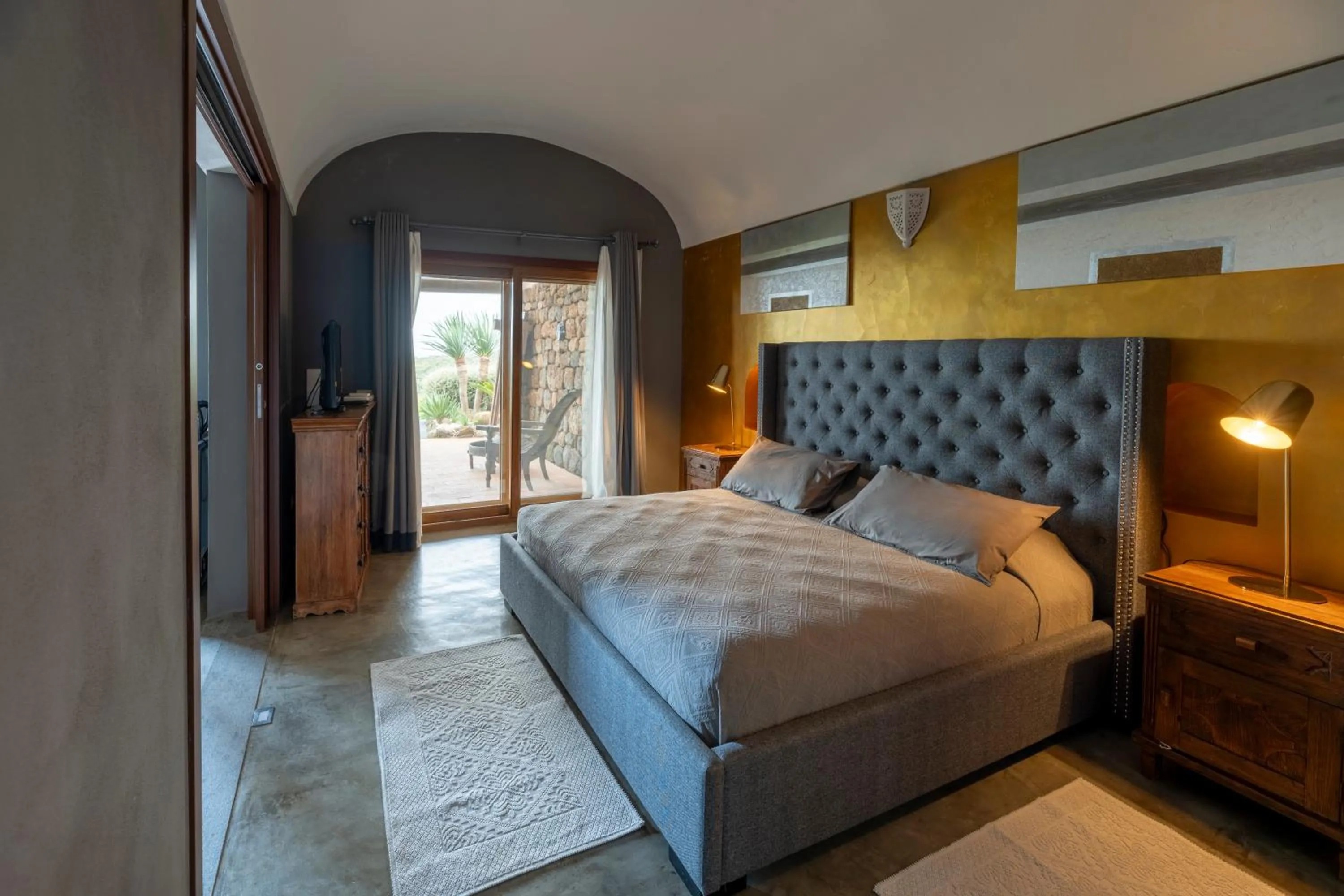 Bed in Don Mario B & B Five 5 Suites - adults only - no restaurant