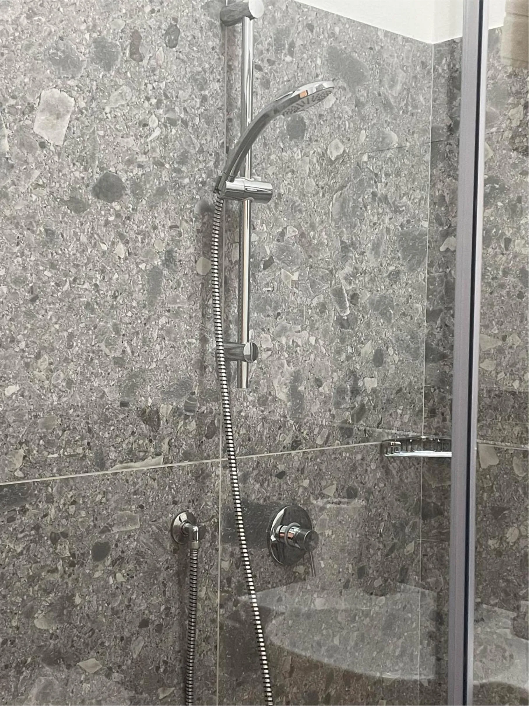 Shower in Casa Vacanza Le Case