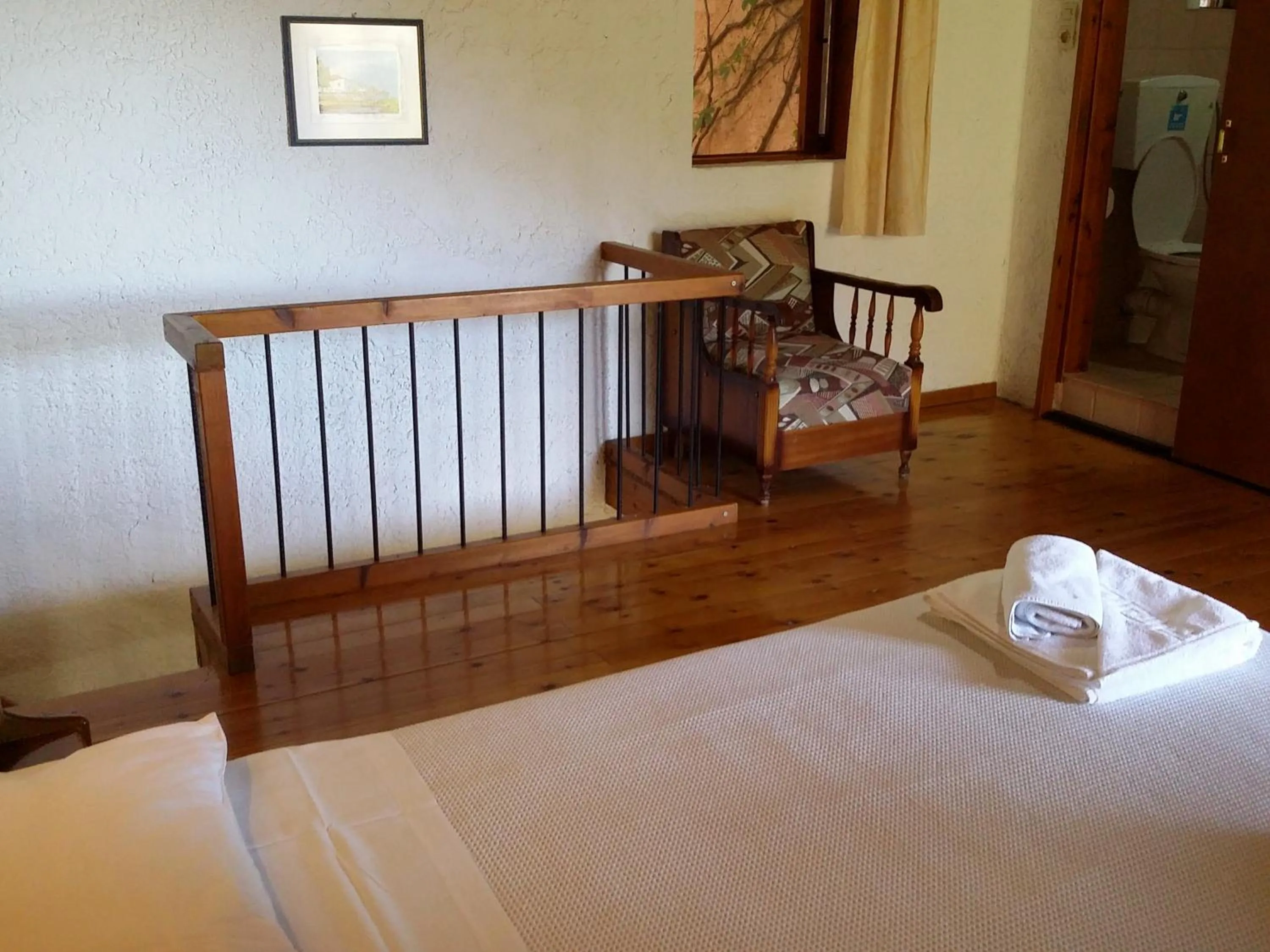 Bathroom, Bed in Olive tree Cottages