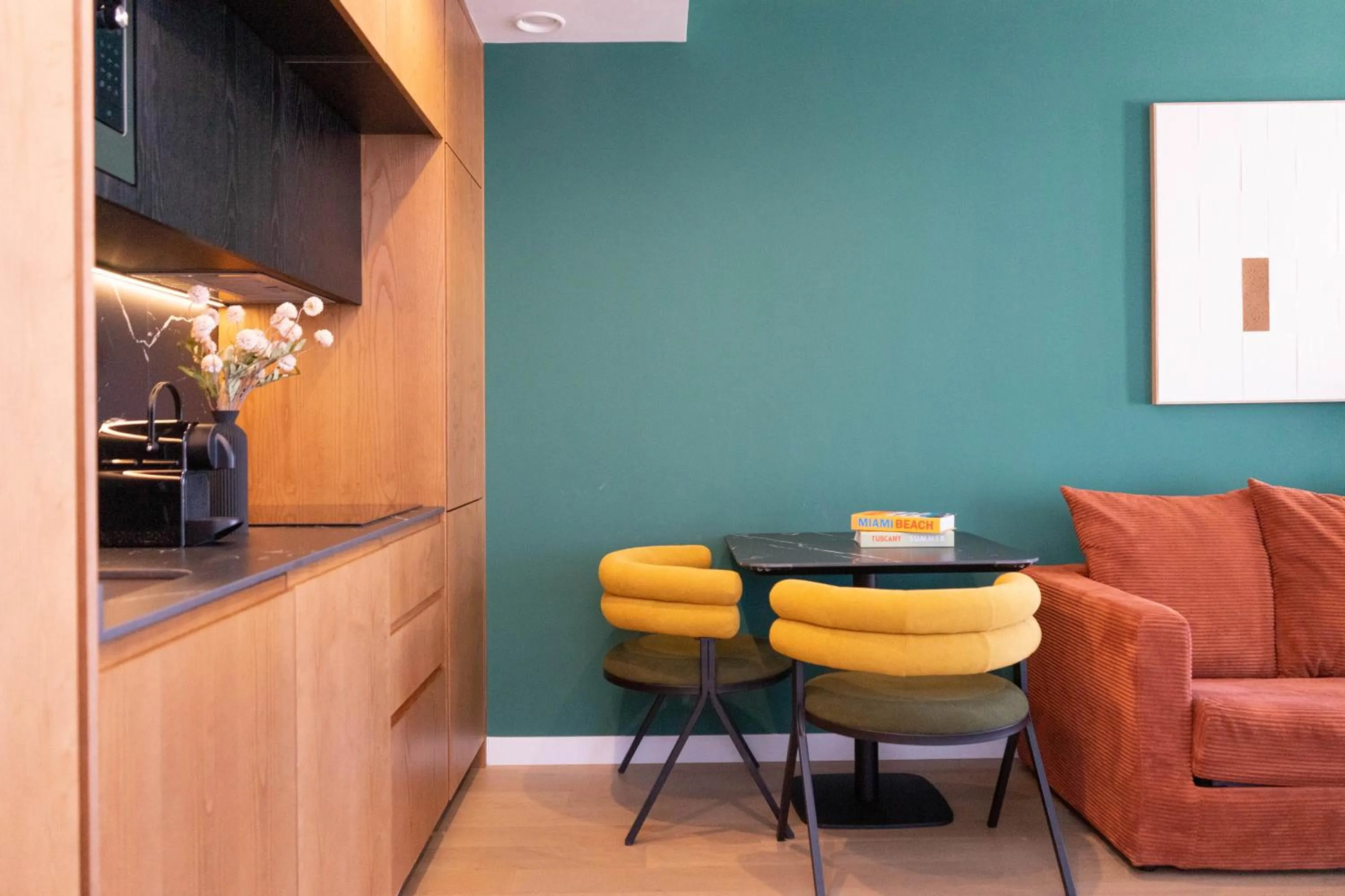 Kitchen or kitchenette in Be Mate Trafalgar