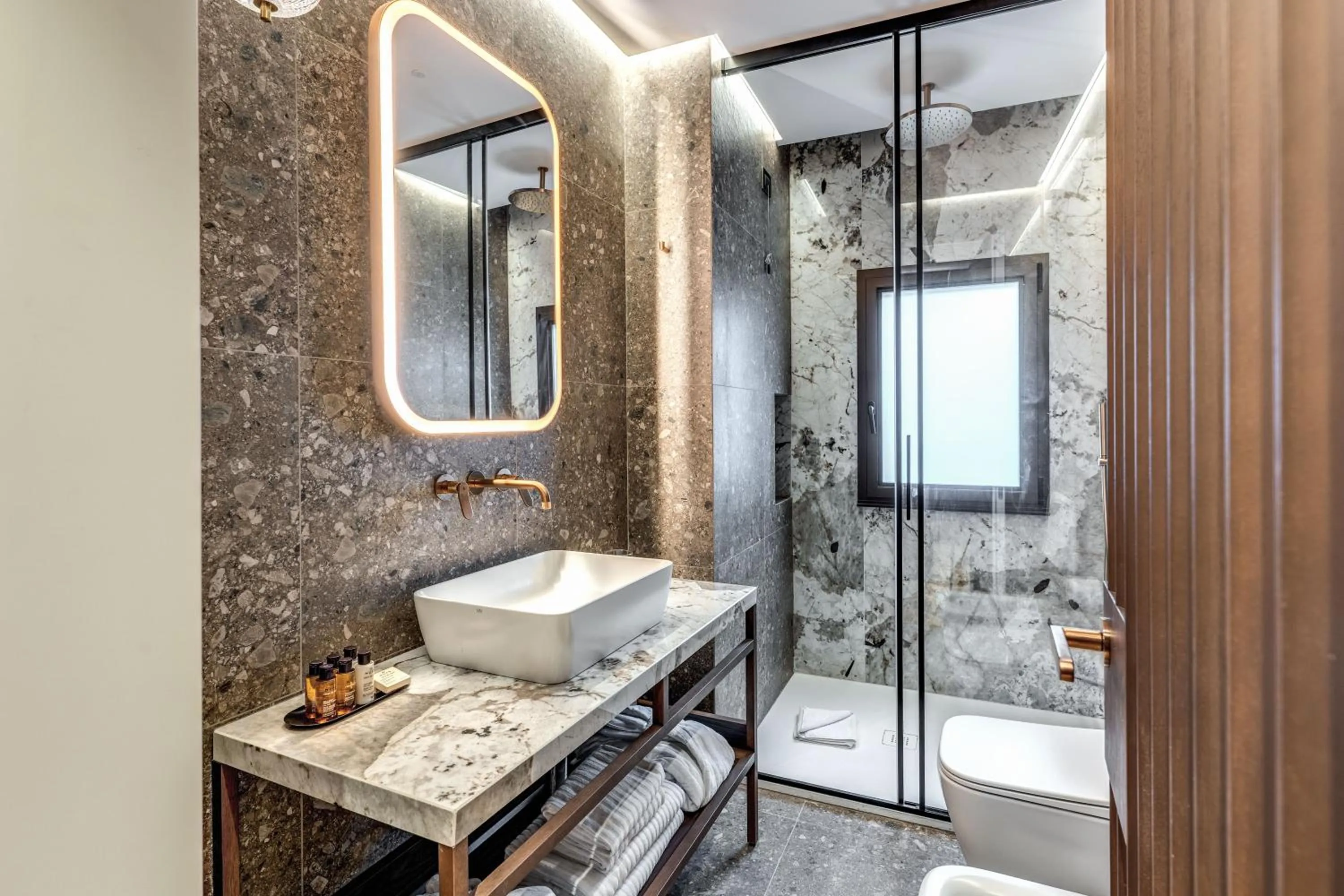 Shower in THE STEPS Hotel - by Eitch Collection