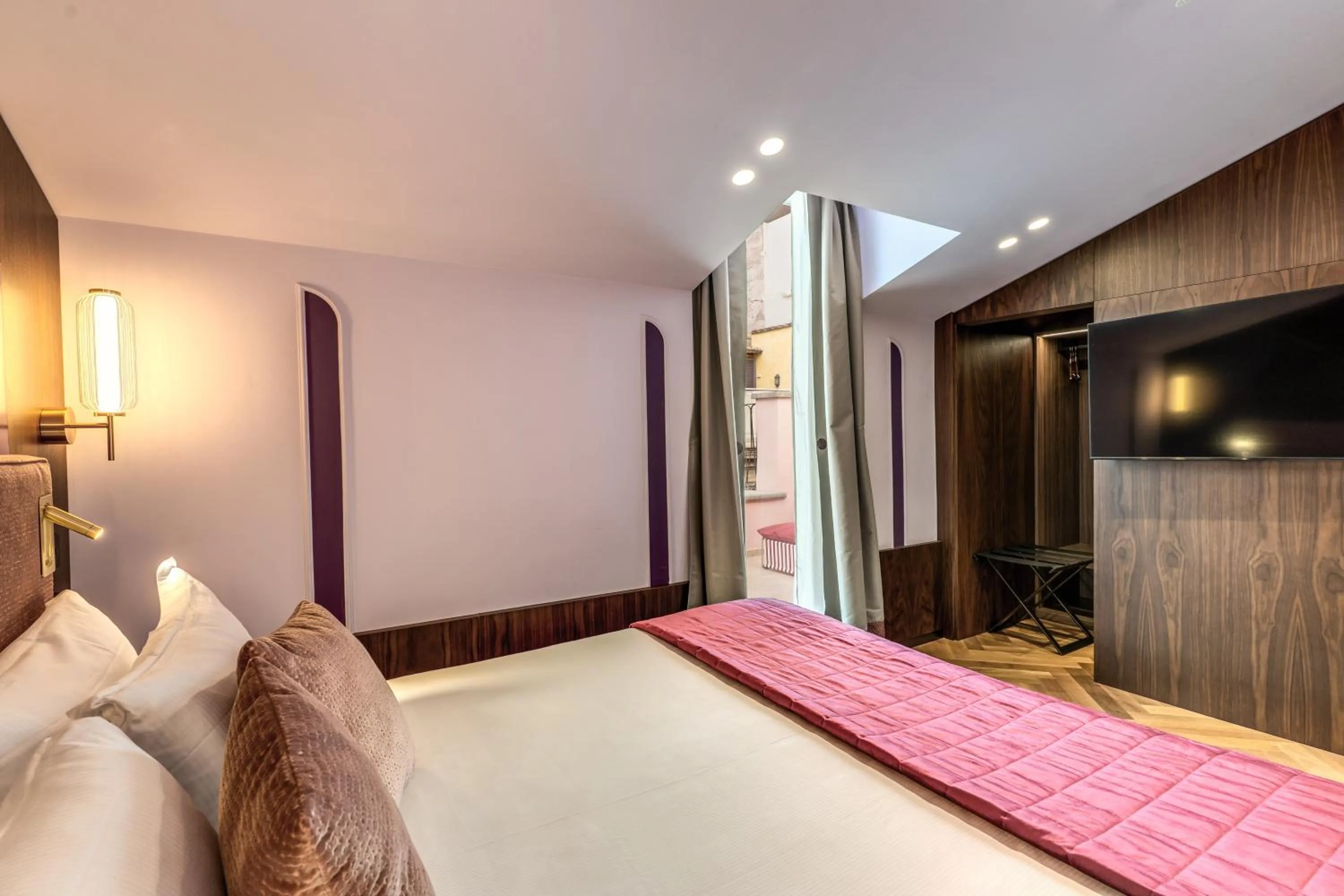 Bedroom, Bed in THE STEPS Hotel - by Eitch Collection