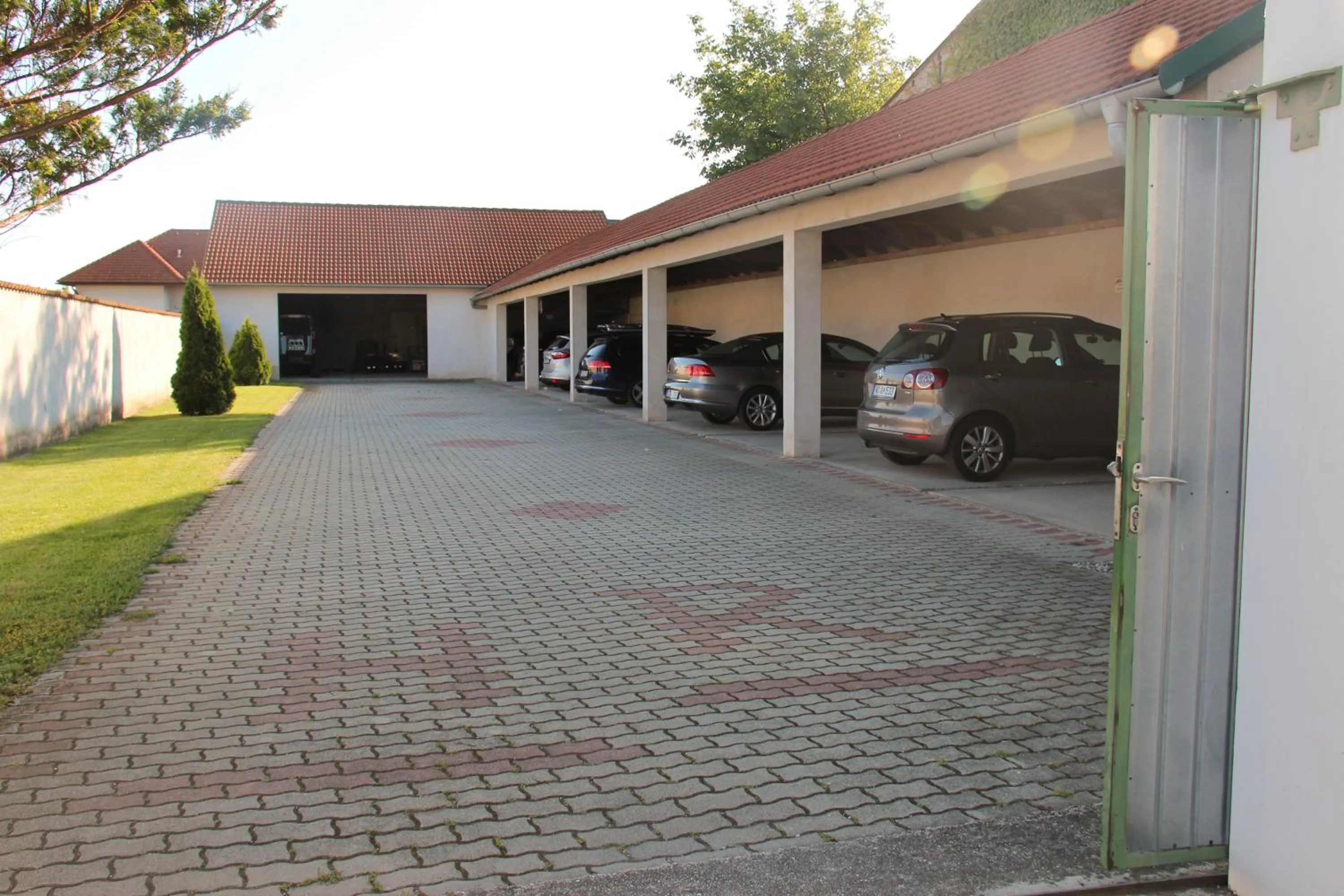 Area and facilities in Haus Renée