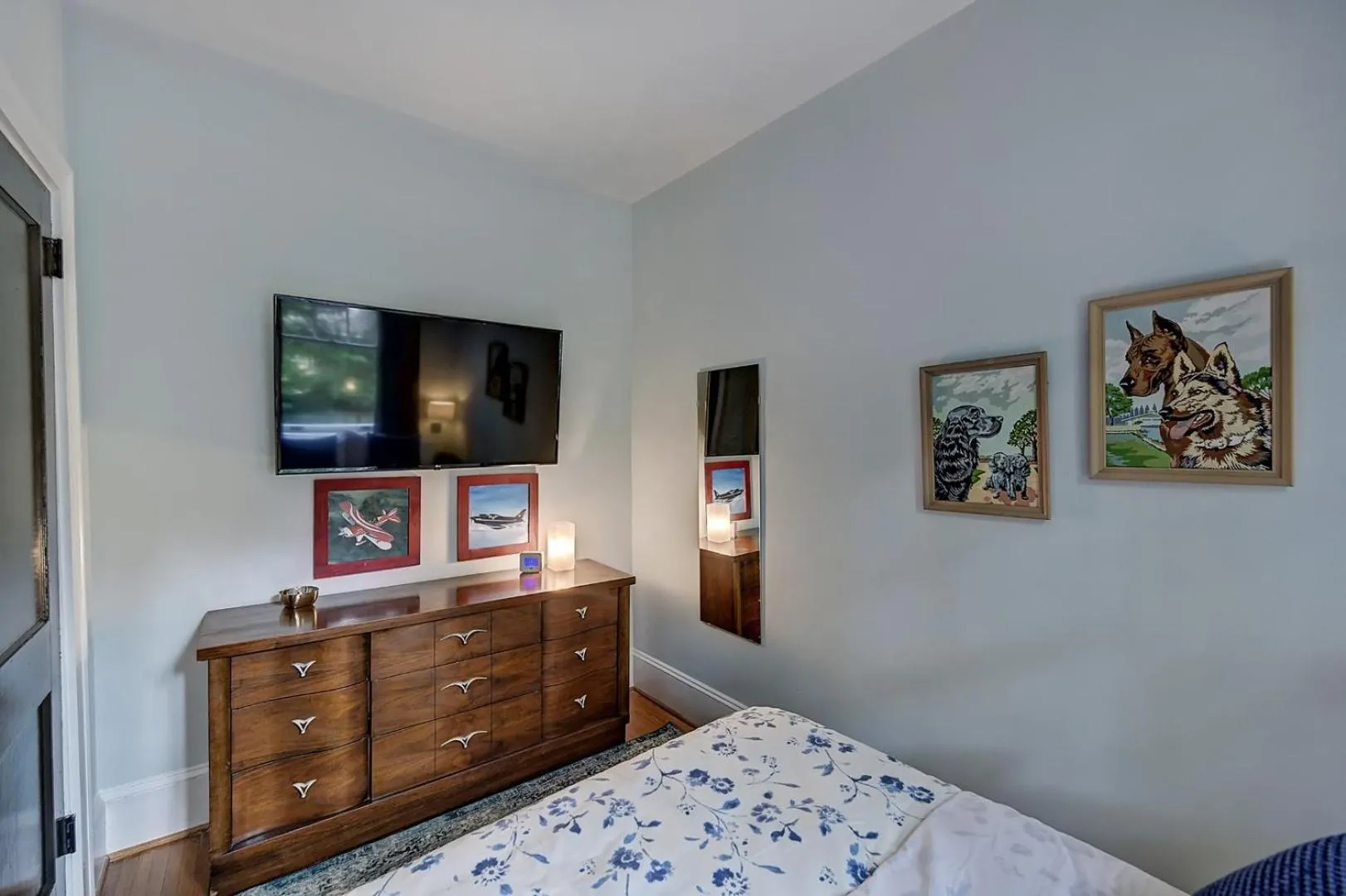 Bed in The Home Collection CLT: Lamar Avenue