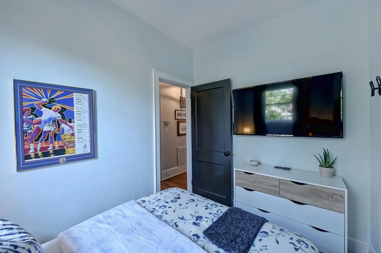 Bed in The Home Collection CLT: Lamar Avenue