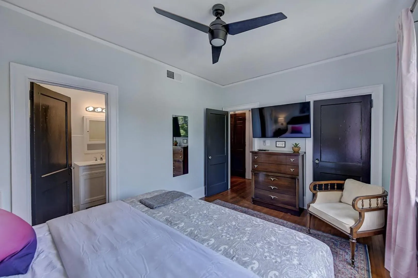 Bed in The Home Collection CLT: Lamar Avenue