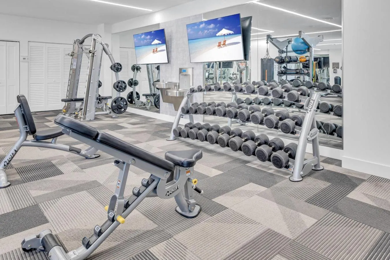 Fitness centre/facilities in Modern Unit in Downtown Miami With Free Parking