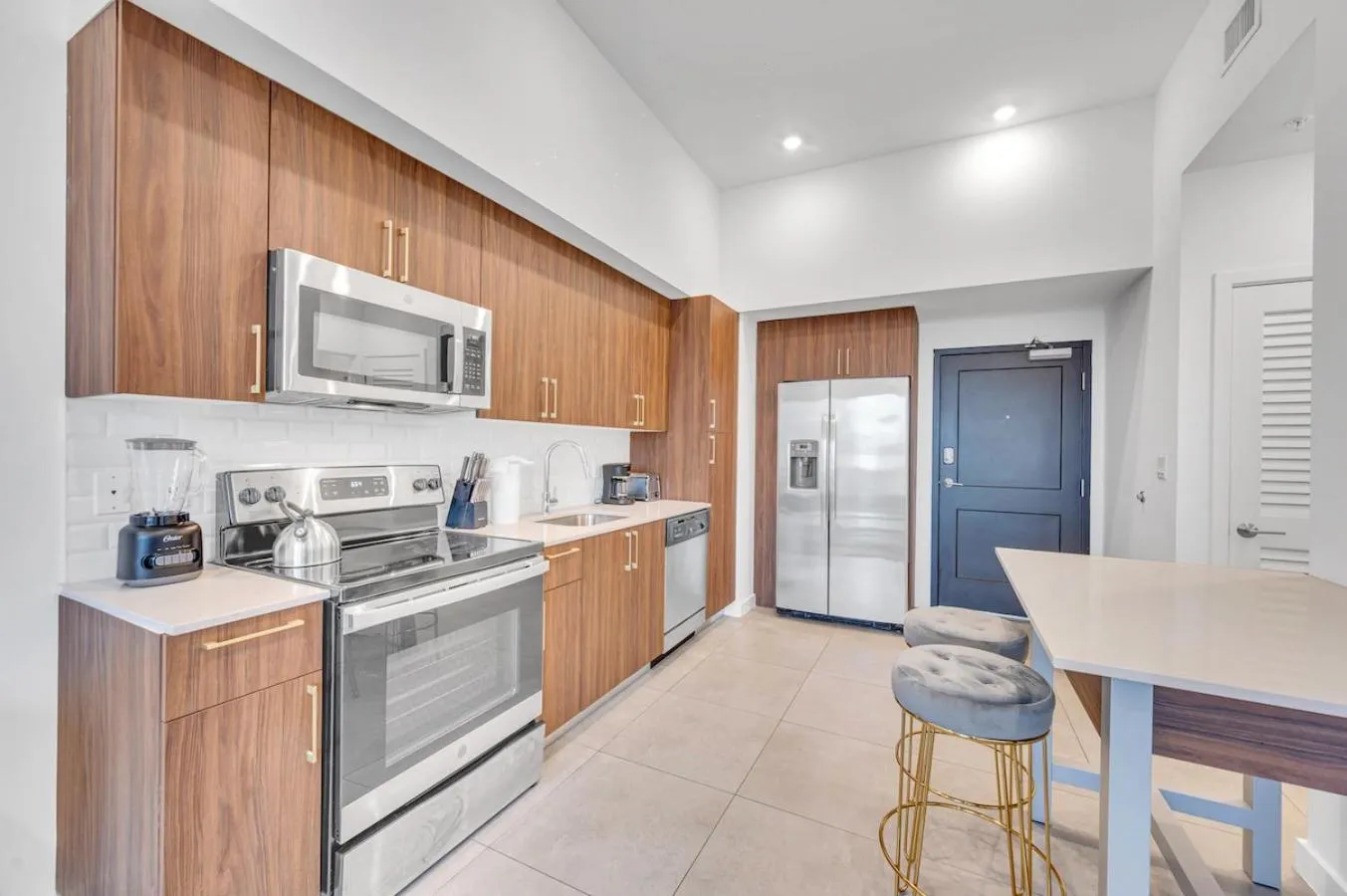 Modern Unit in Downtown Miami With Free Parking