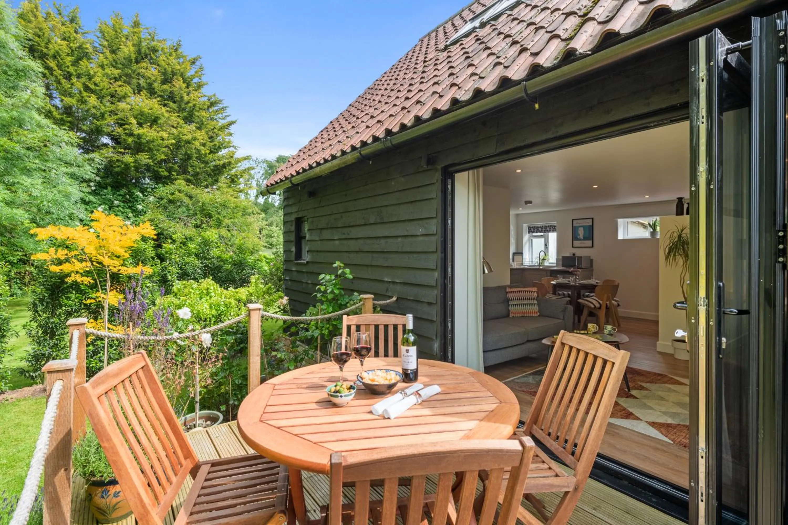 Patio in Attractive 2 storey, 2 bedroom barn in Long Melford
