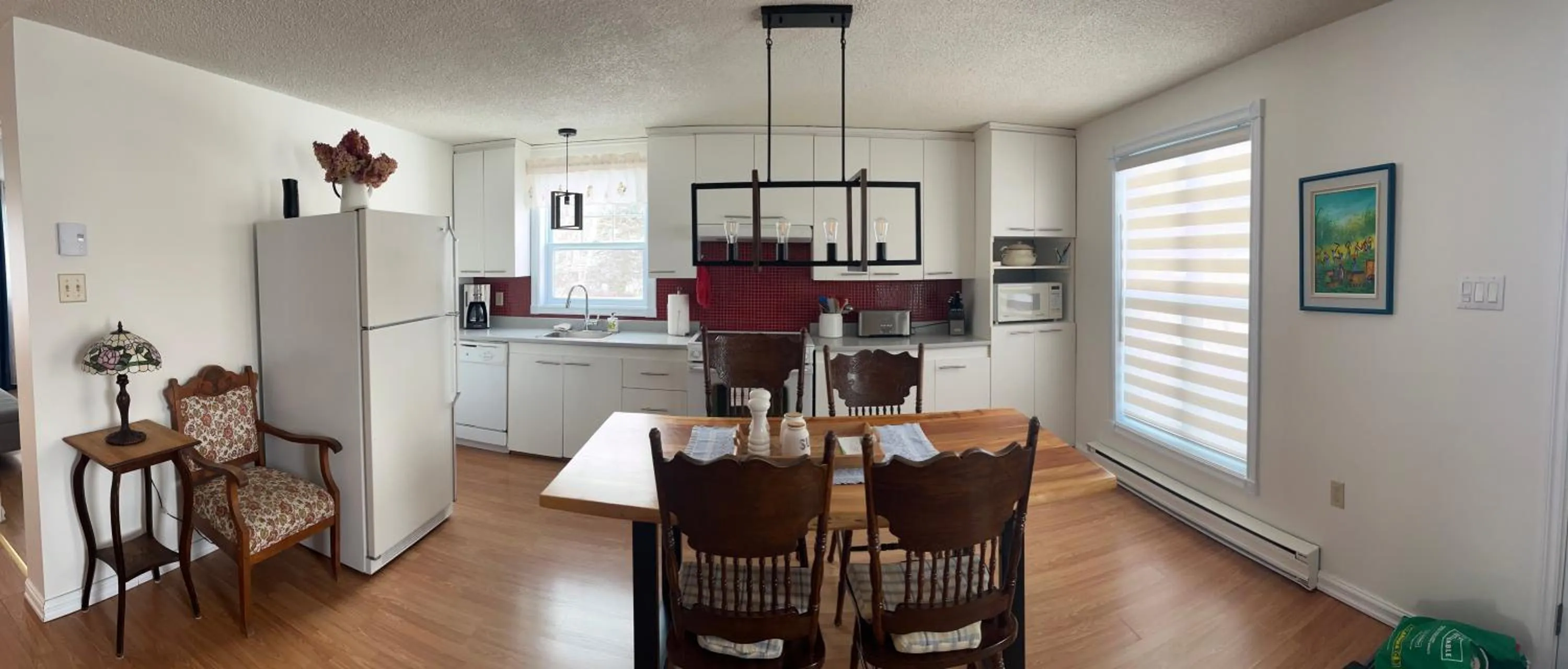 Kitchen or kitchenette in Floral'Anse