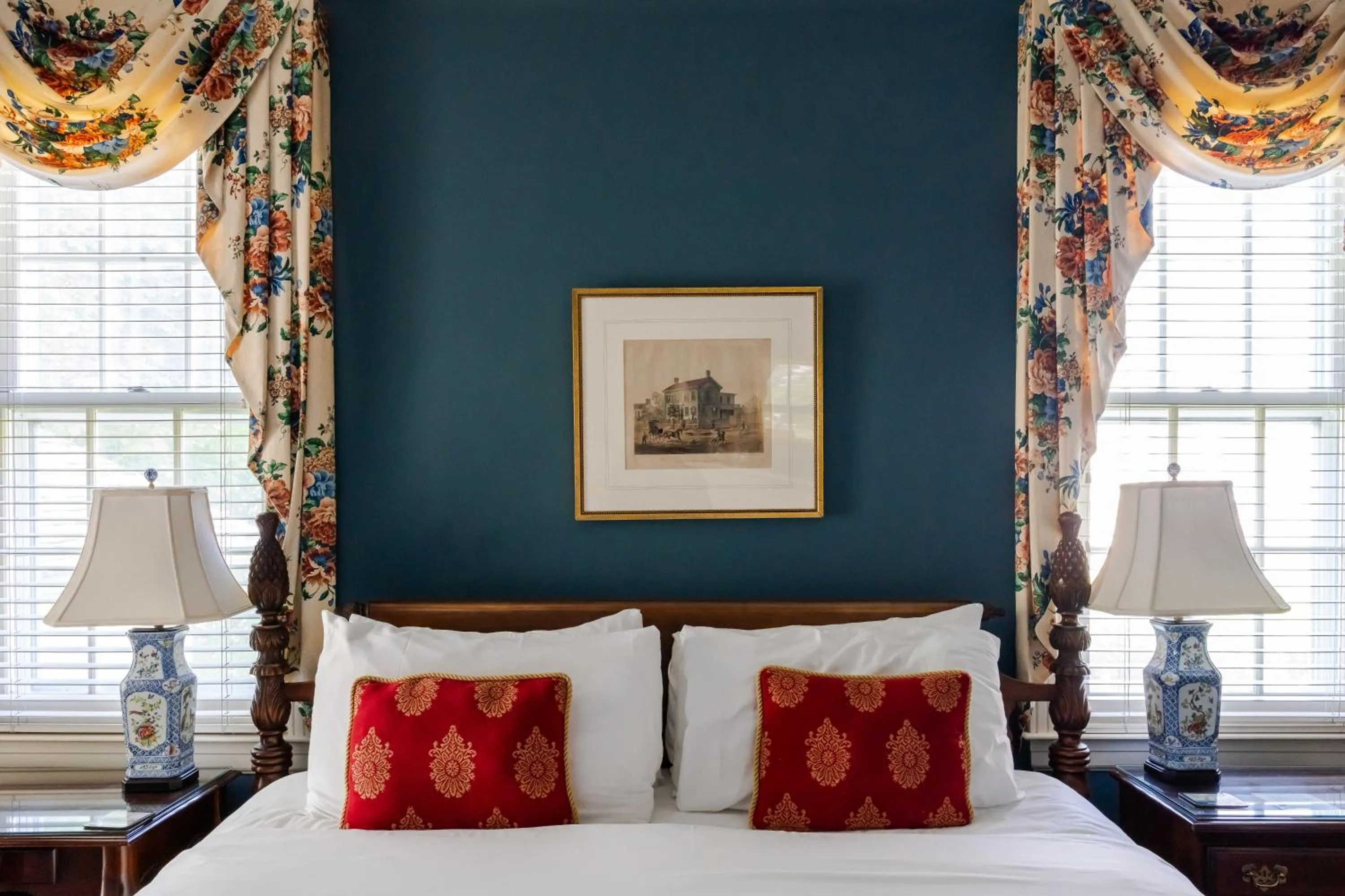 Bed in Francis Malbone House