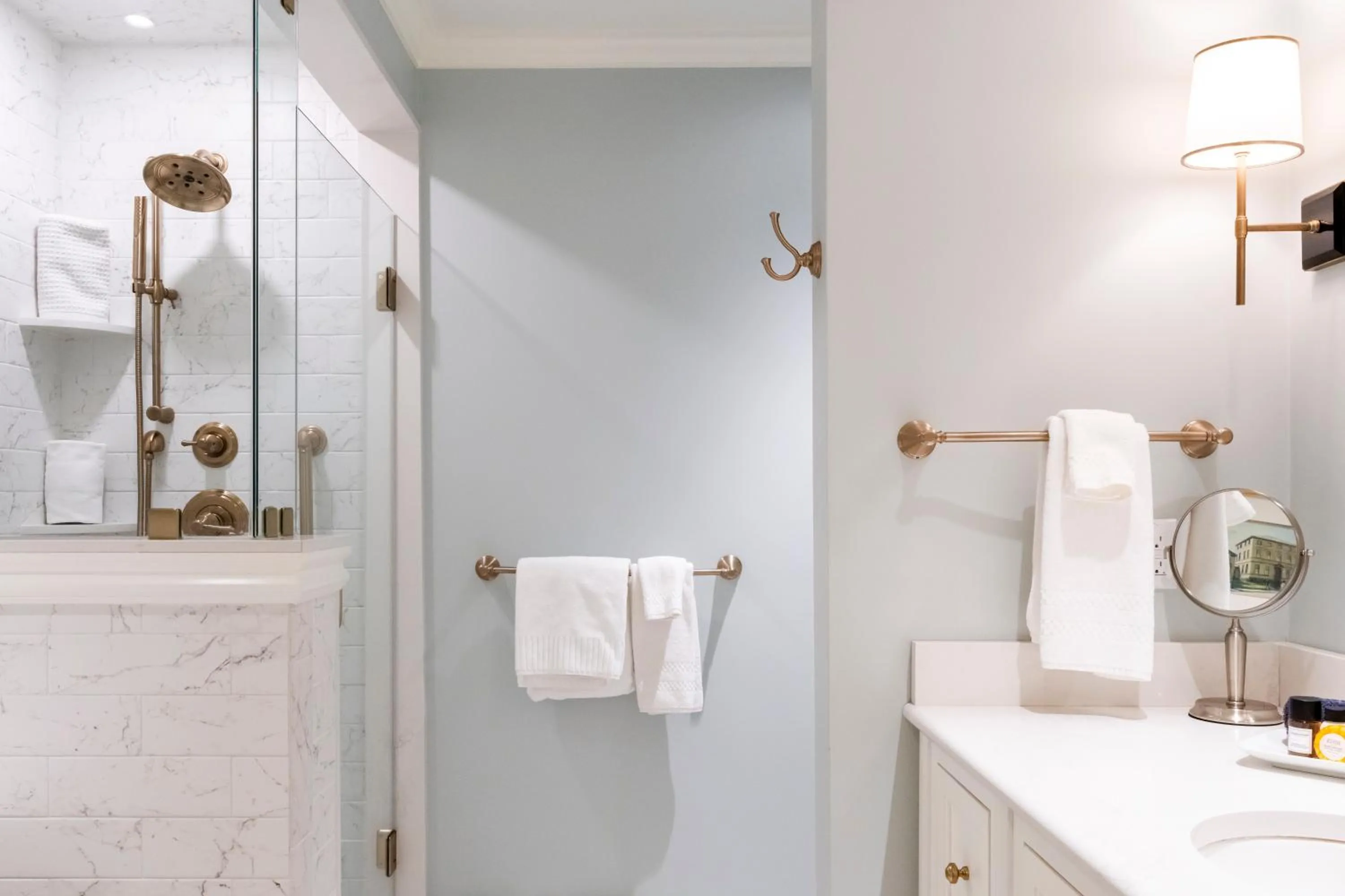 Shower in Francis Malbone House