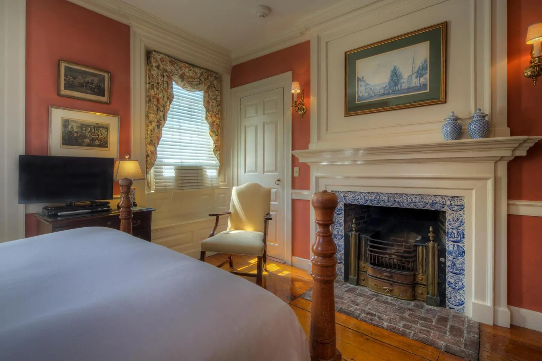 Bedroom, Bed in Francis Malbone House