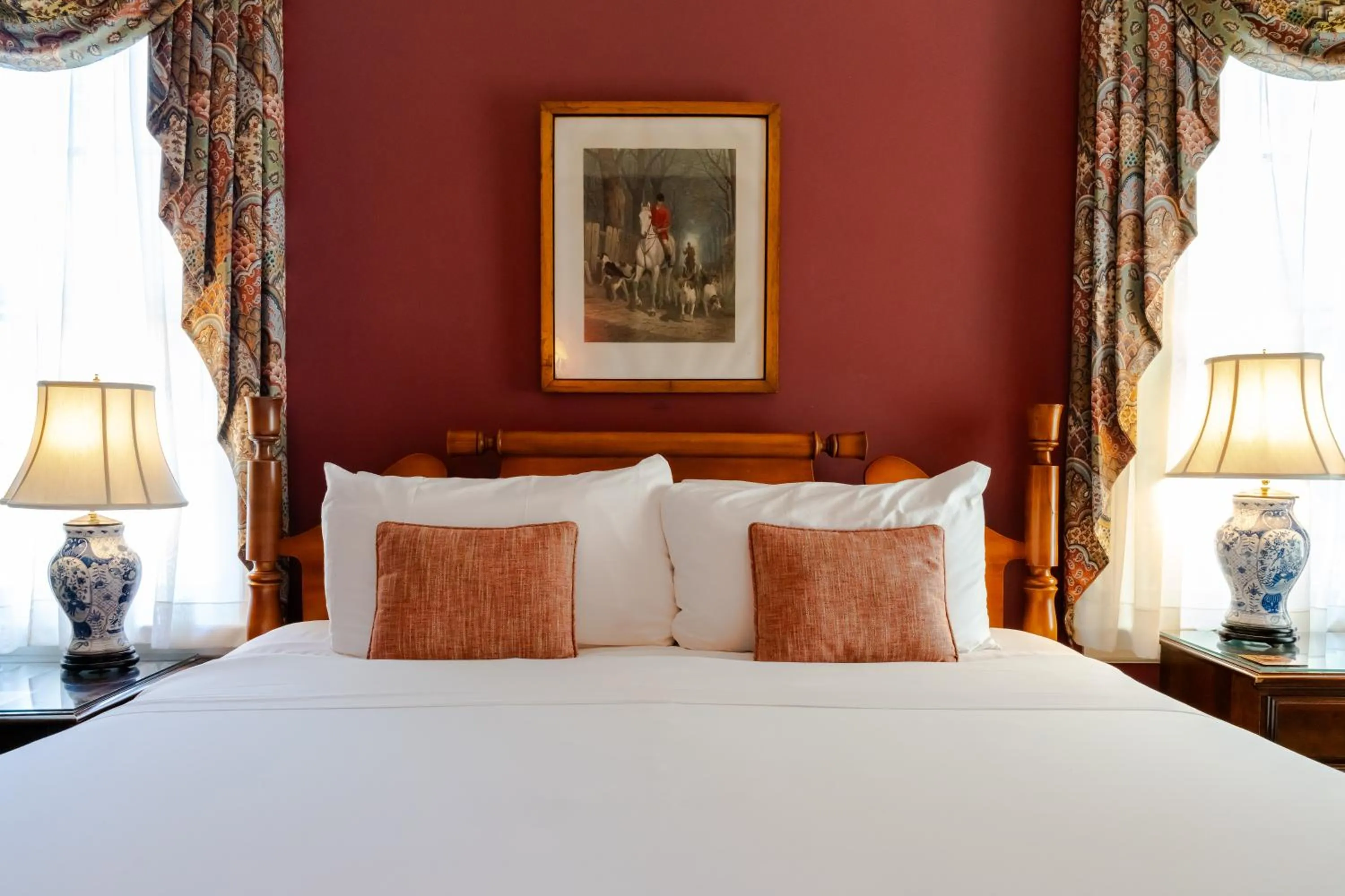 Bed in Francis Malbone House