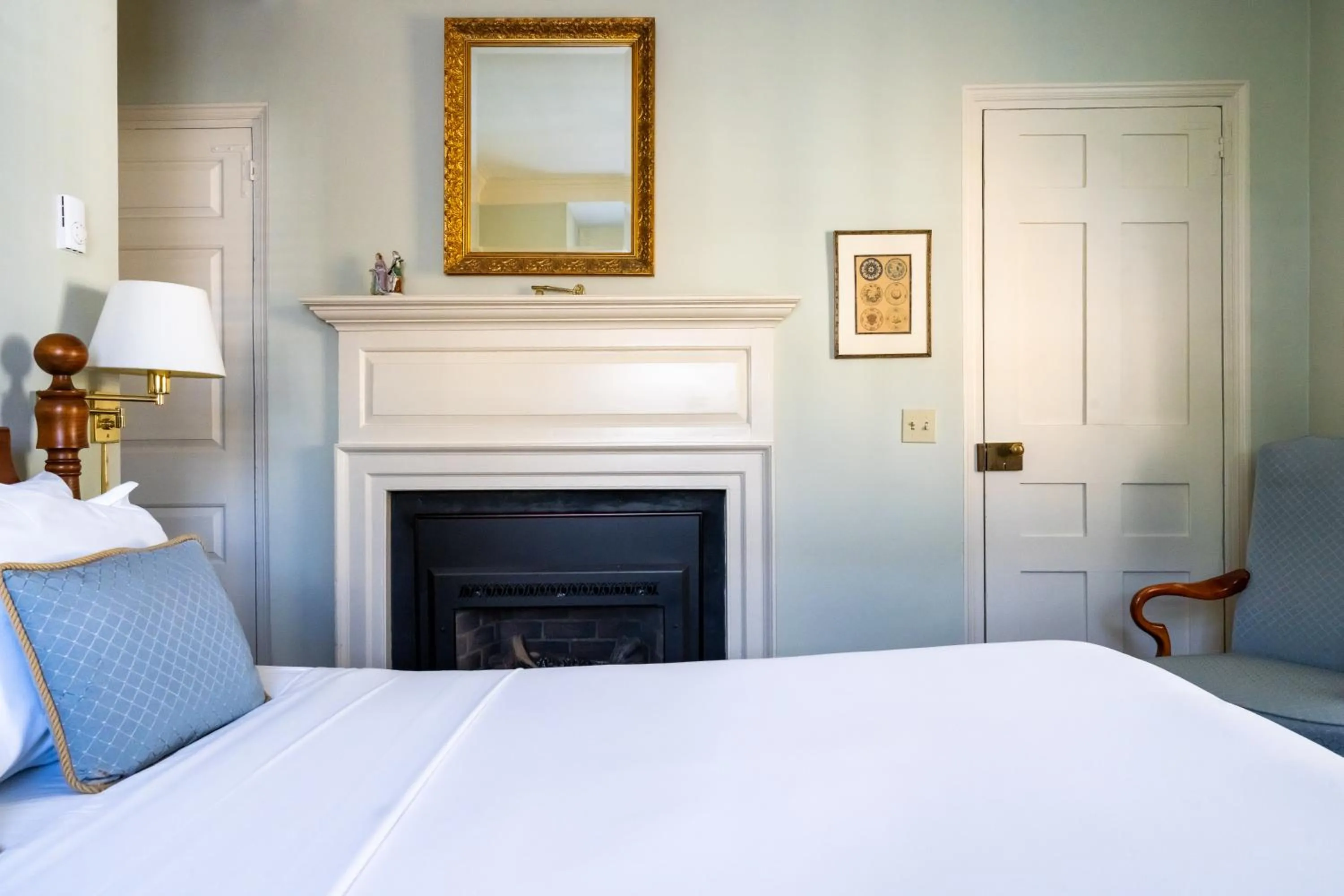 Bedroom, Bed in Francis Malbone House