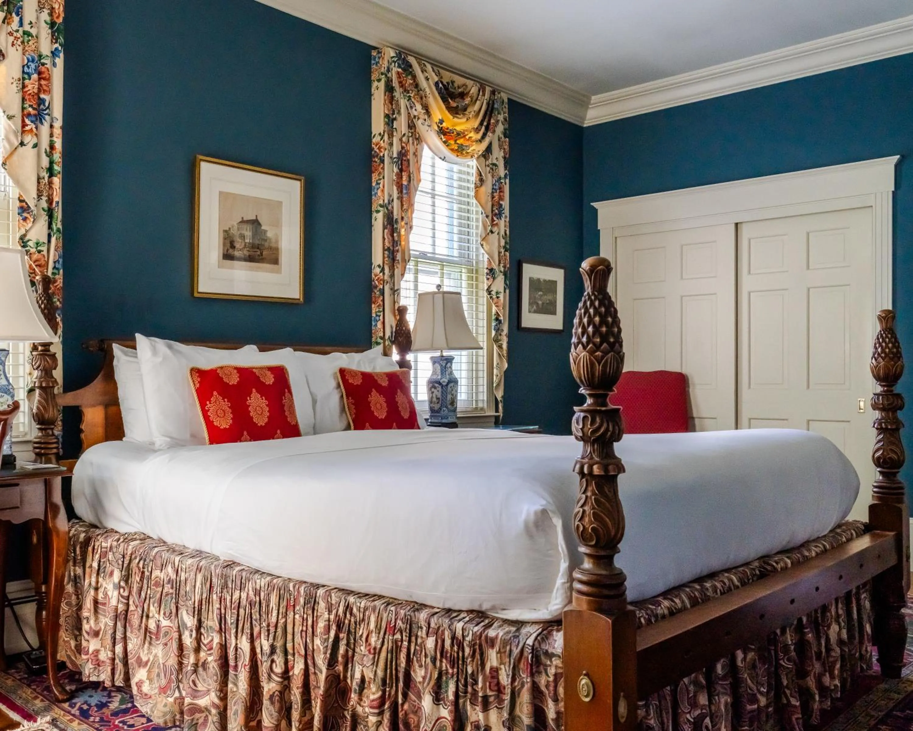 Bedroom, Bed in Francis Malbone House