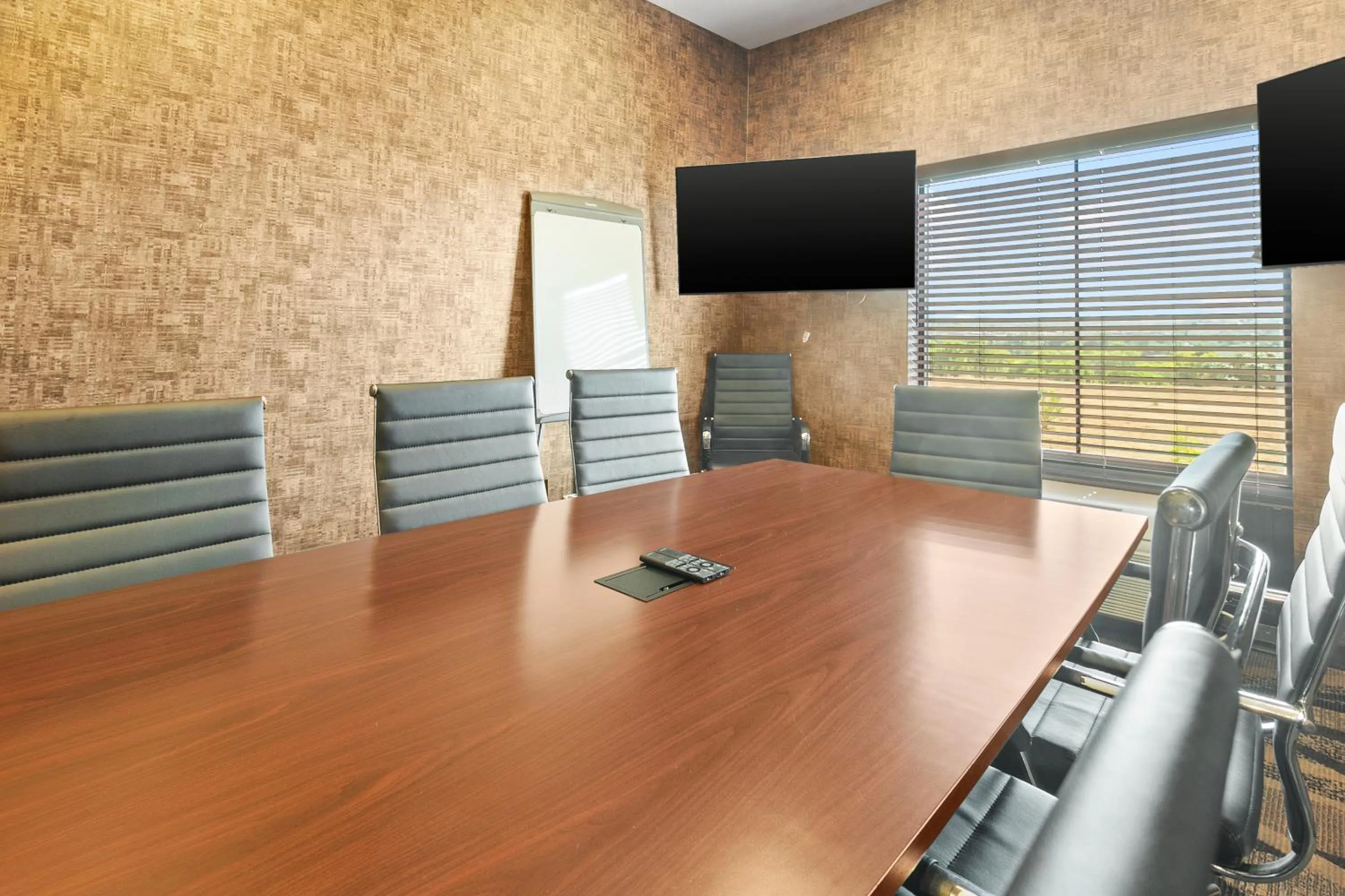 Cobblestone Hotel & Suites - Wickenburg