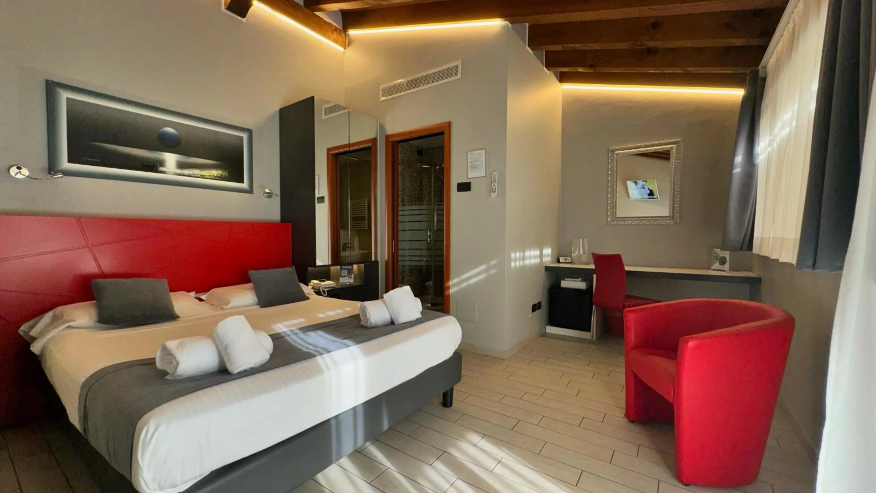 Bedroom, Bed in Hotel Fontana Verona