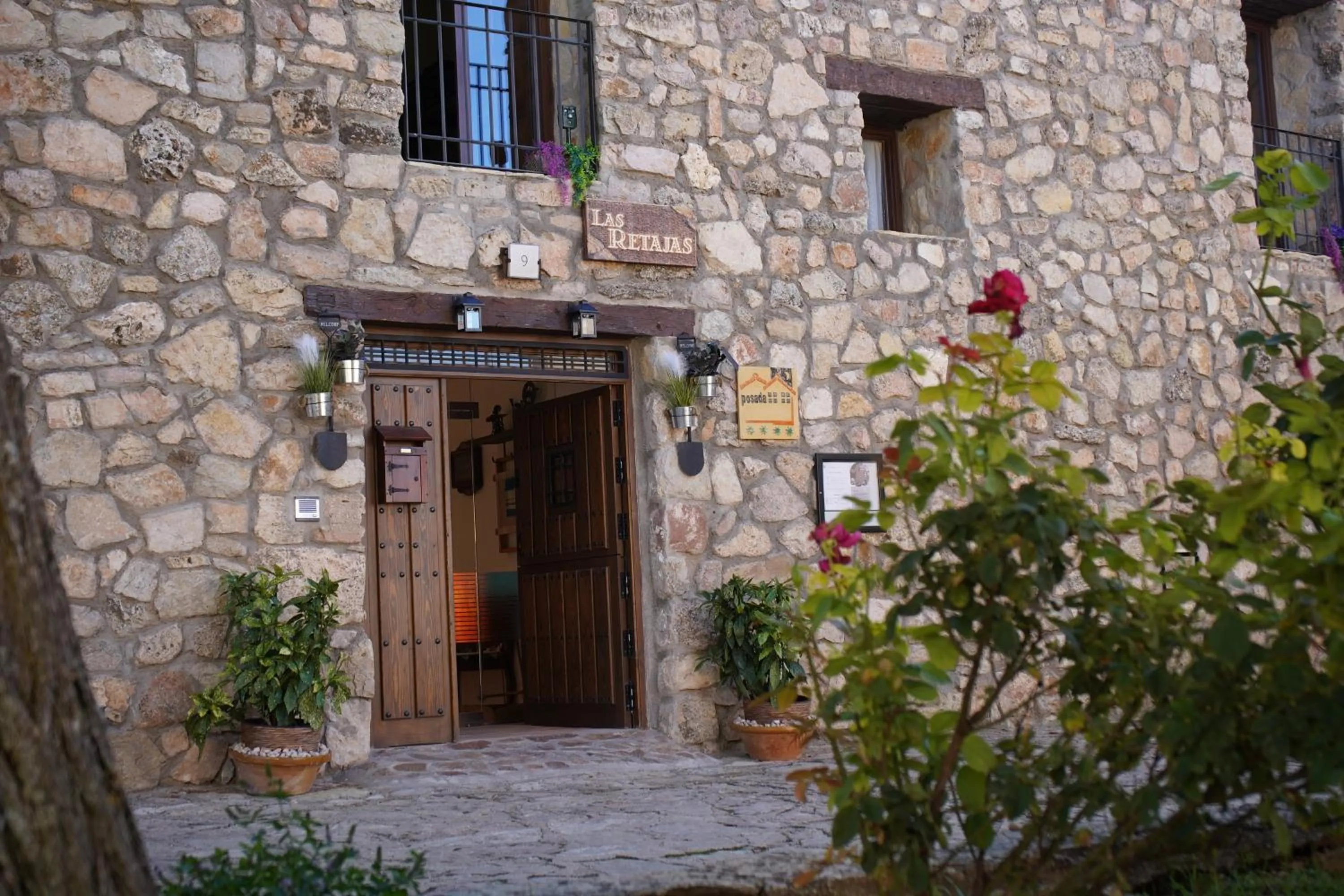 Facade/entrance in HOTEL POSADA LaS RETAJAS