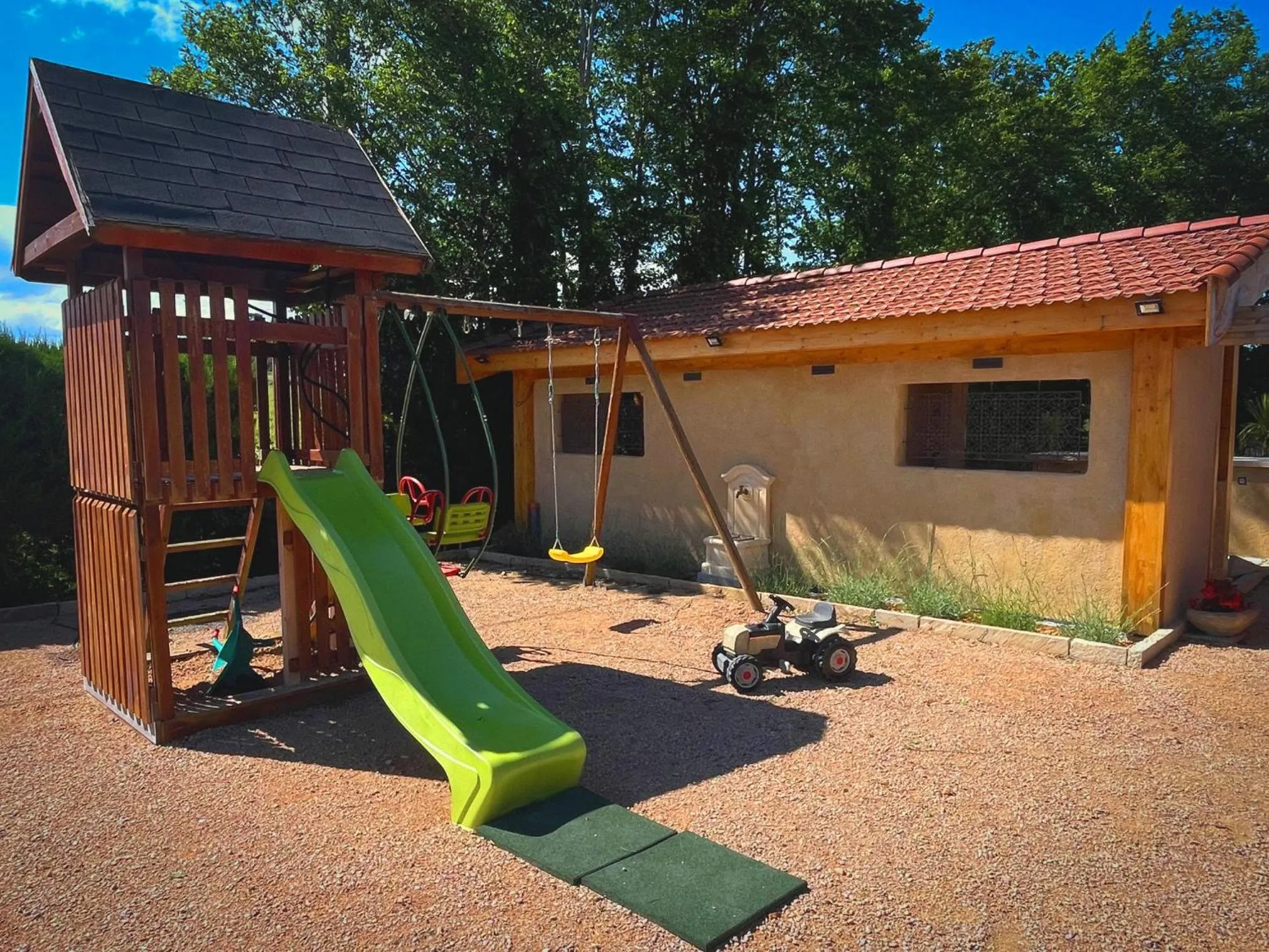 Children play ground in Le Clos Des Anges