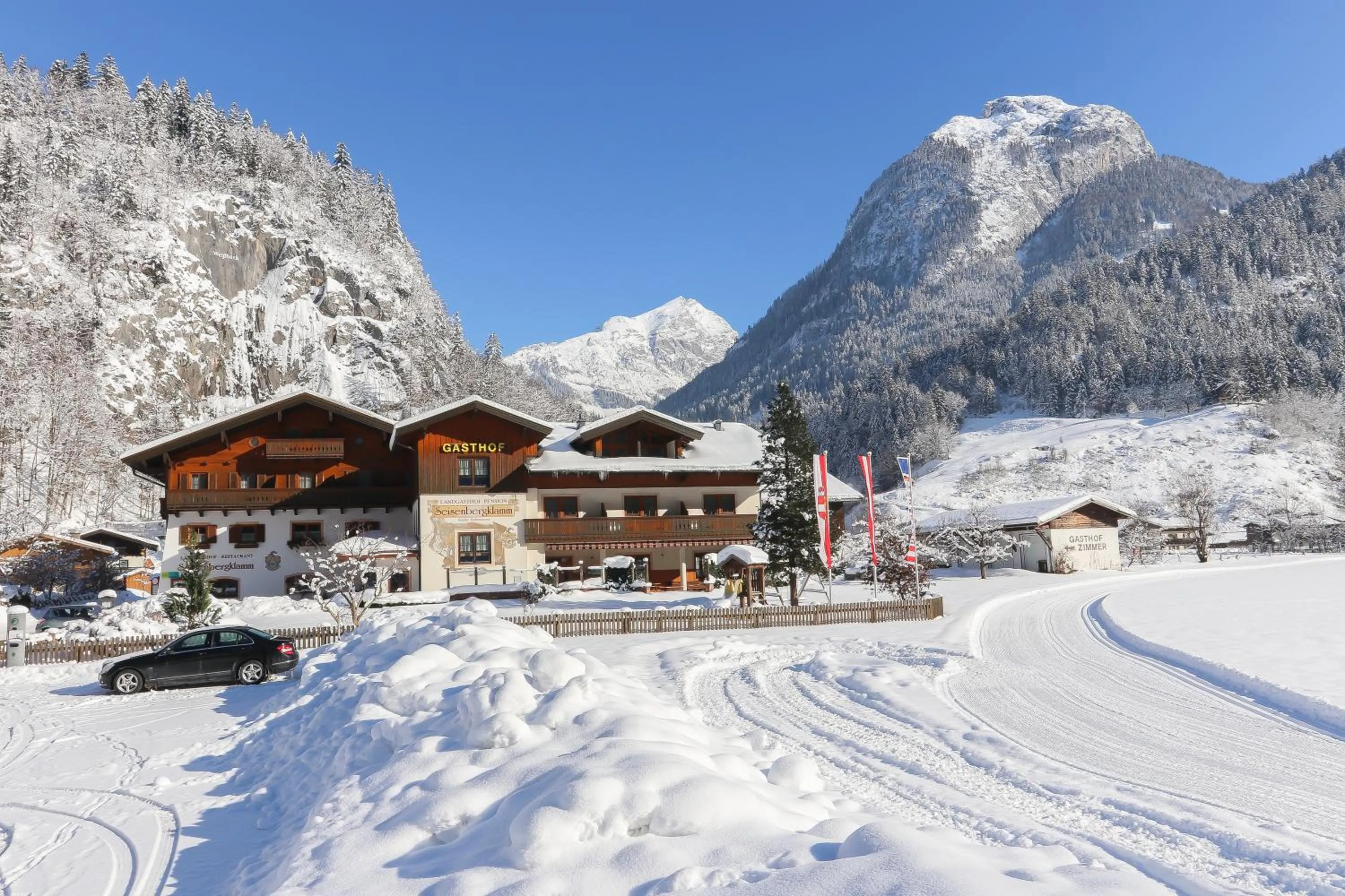 Facade/entrance in Landgasthof Seisenbergklamm
